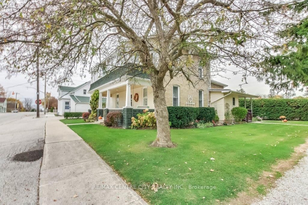 9566 Union Road Property Photo 2