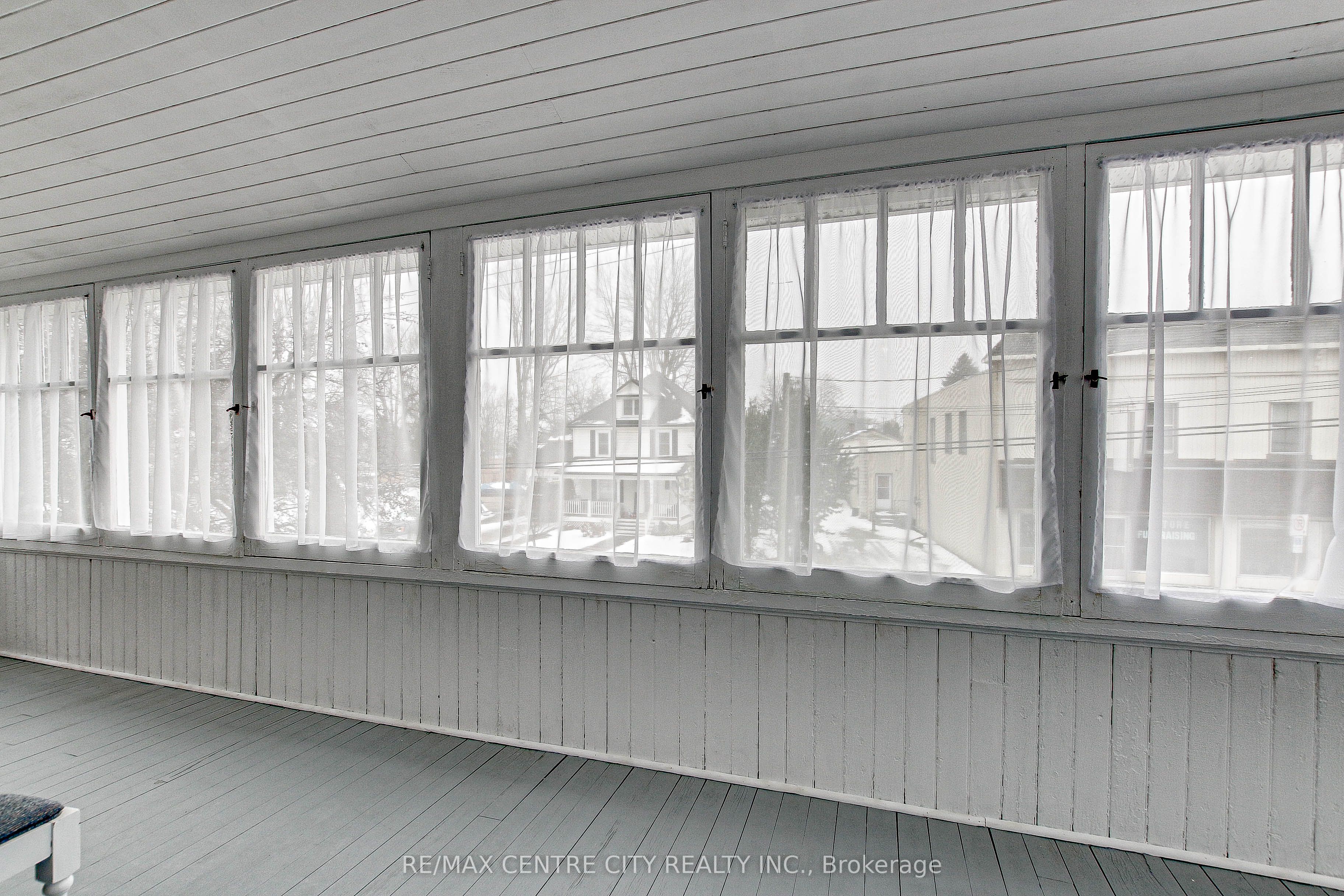 9566 Union Road Property Photo 32