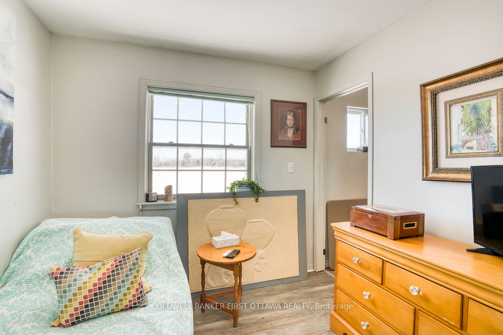 9256 County Rd 42 Road Property Photo 10