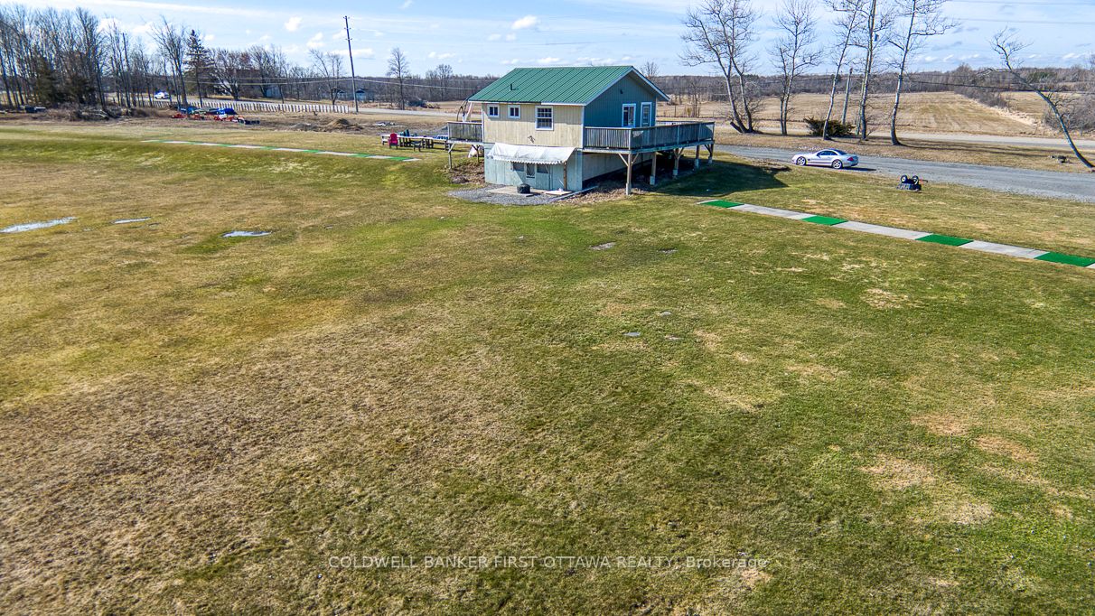 9256 County Road 42 Road Property Photo 6