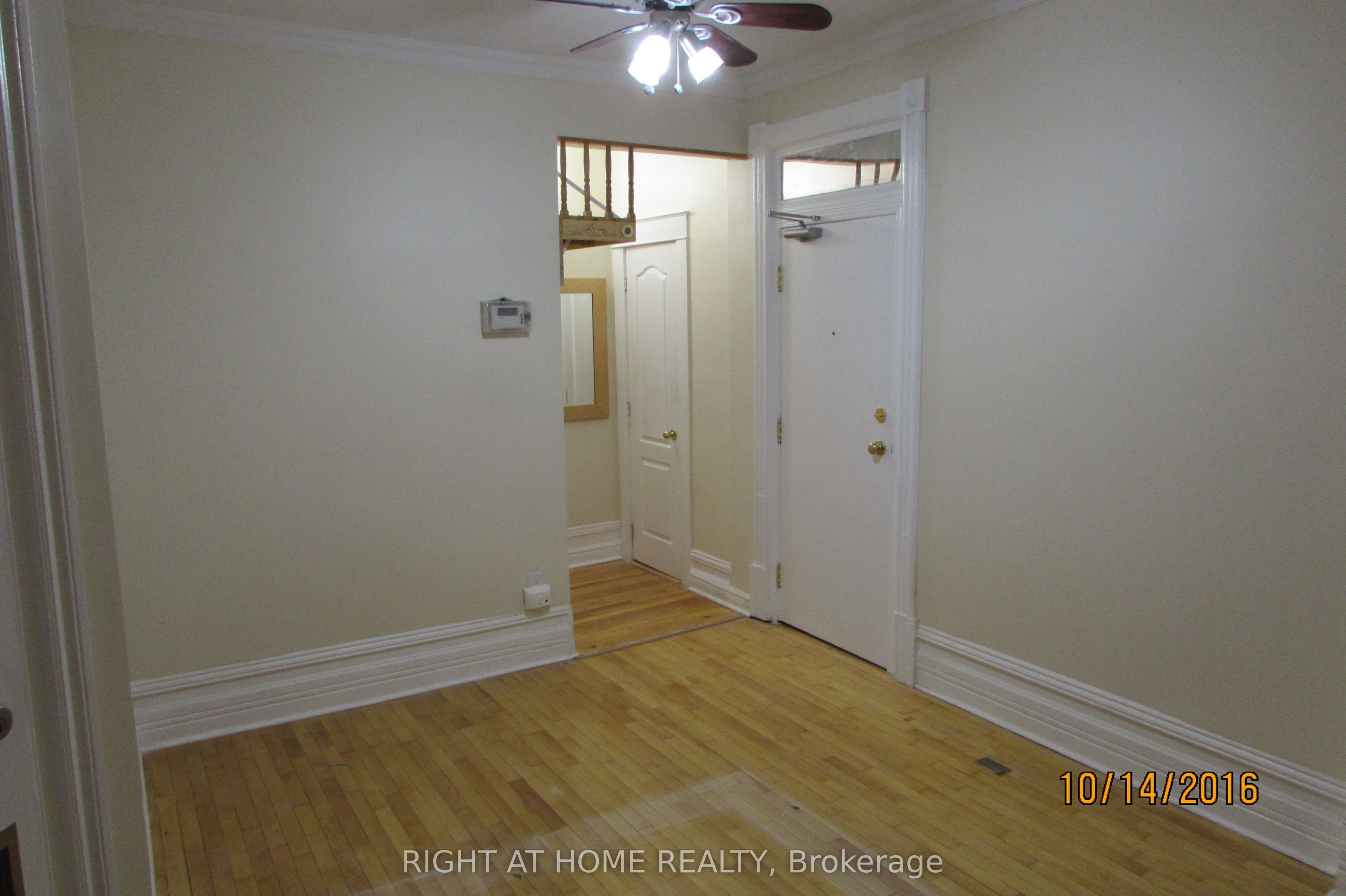 #2a - 220 Lyon Street Property Photo 4