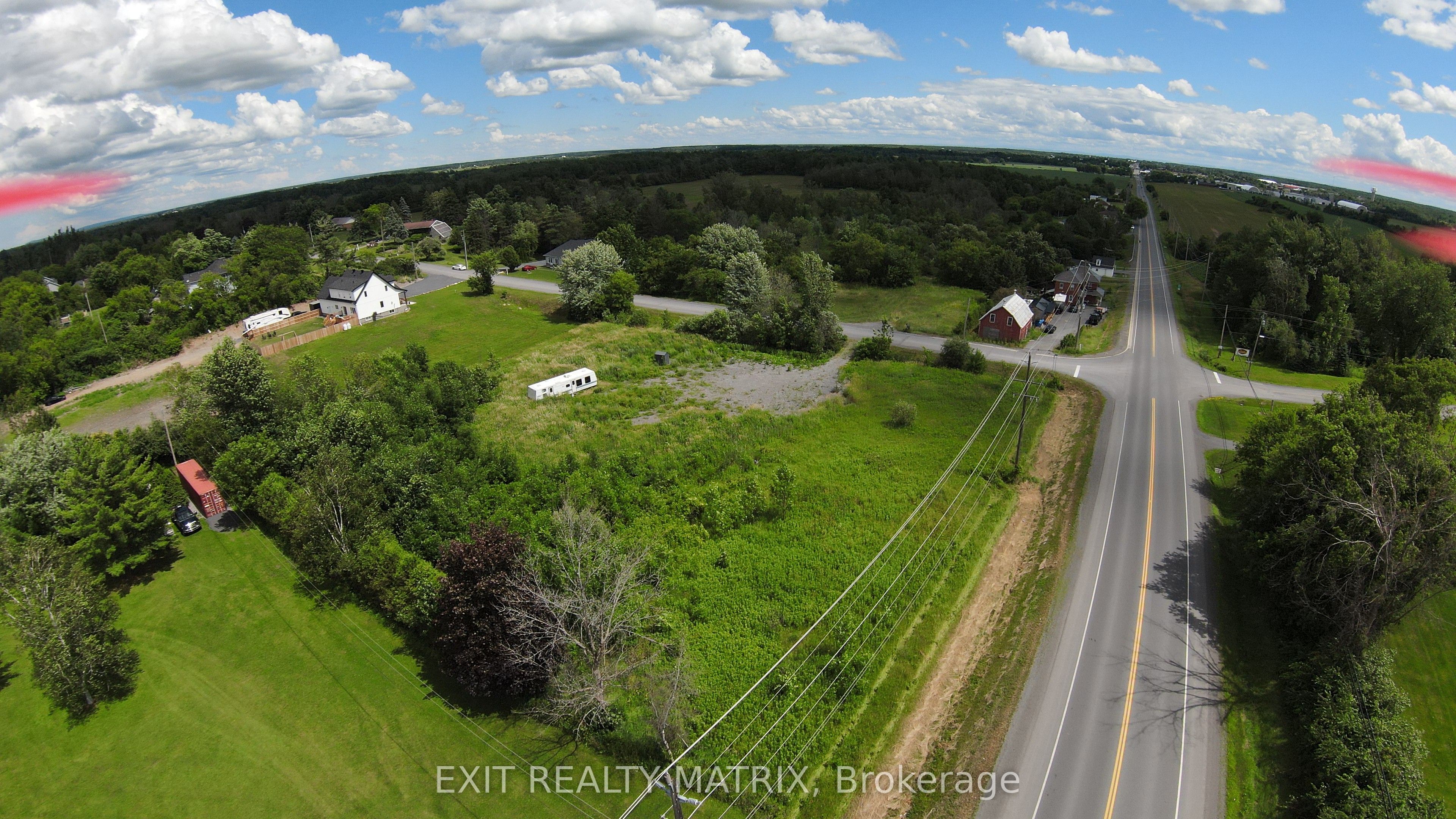 20373 Eigg Road Property Photo 4
