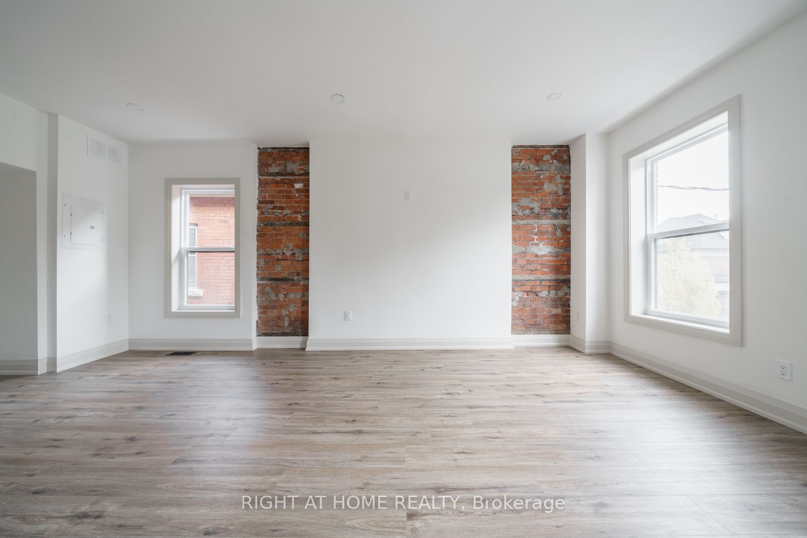 105 Aikman Avenue Property Photo 9