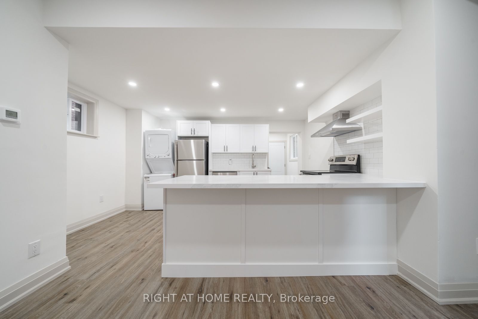 105 Aikman Avenue Property Photo 24