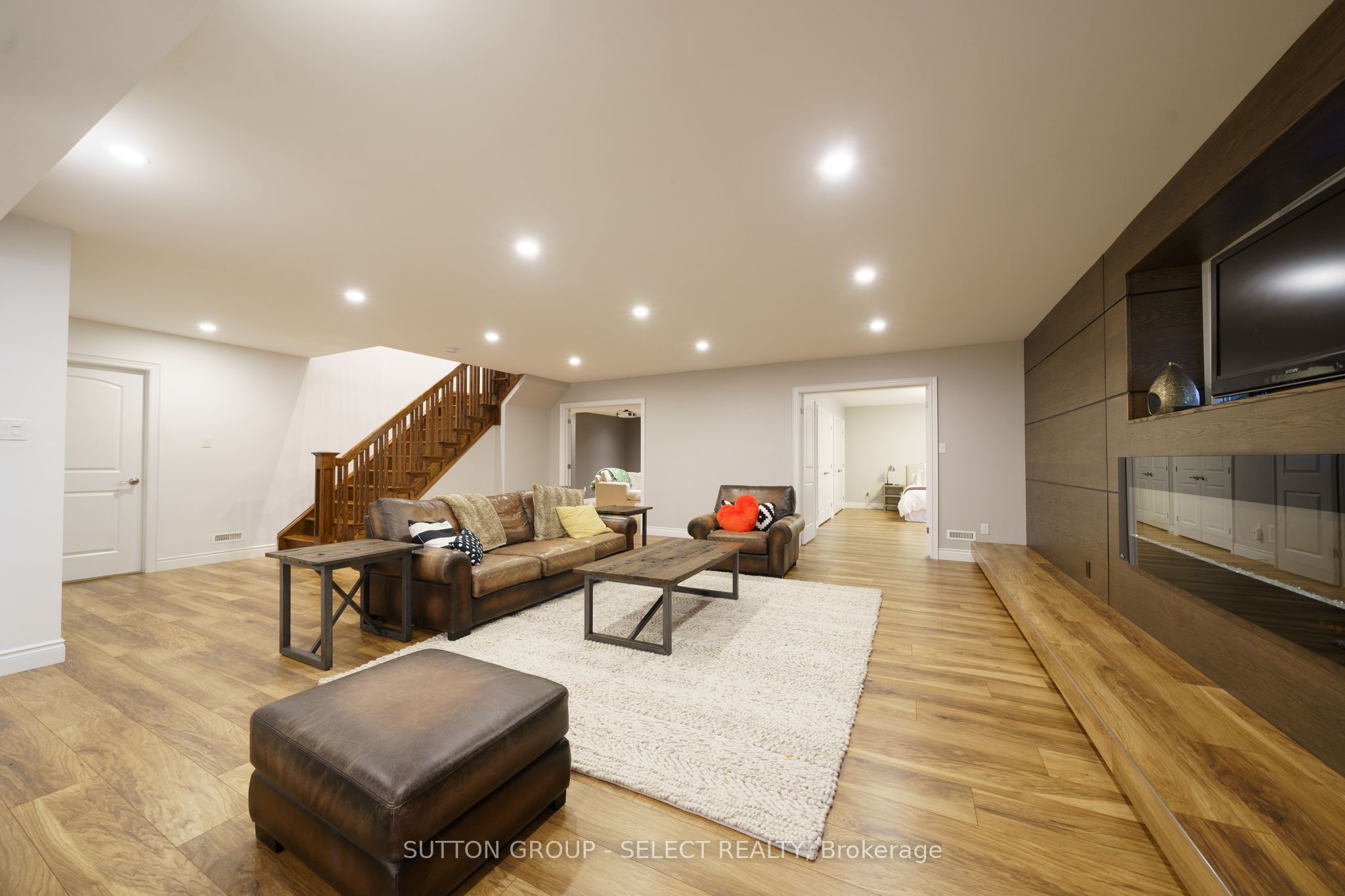 3319 Mclauchlan Grove Property Photo 29