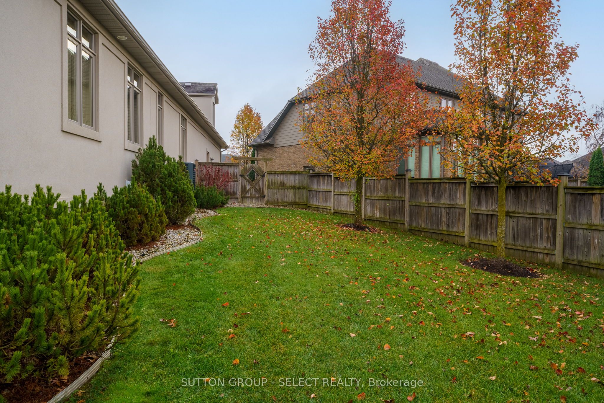 3319 Mclauchlan Grove Property Photo 35