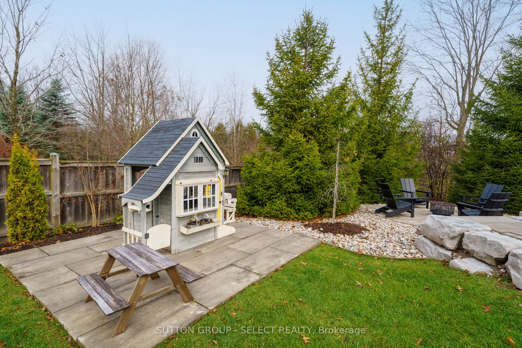 3319 Mclauchlan Grove Property Photo 36