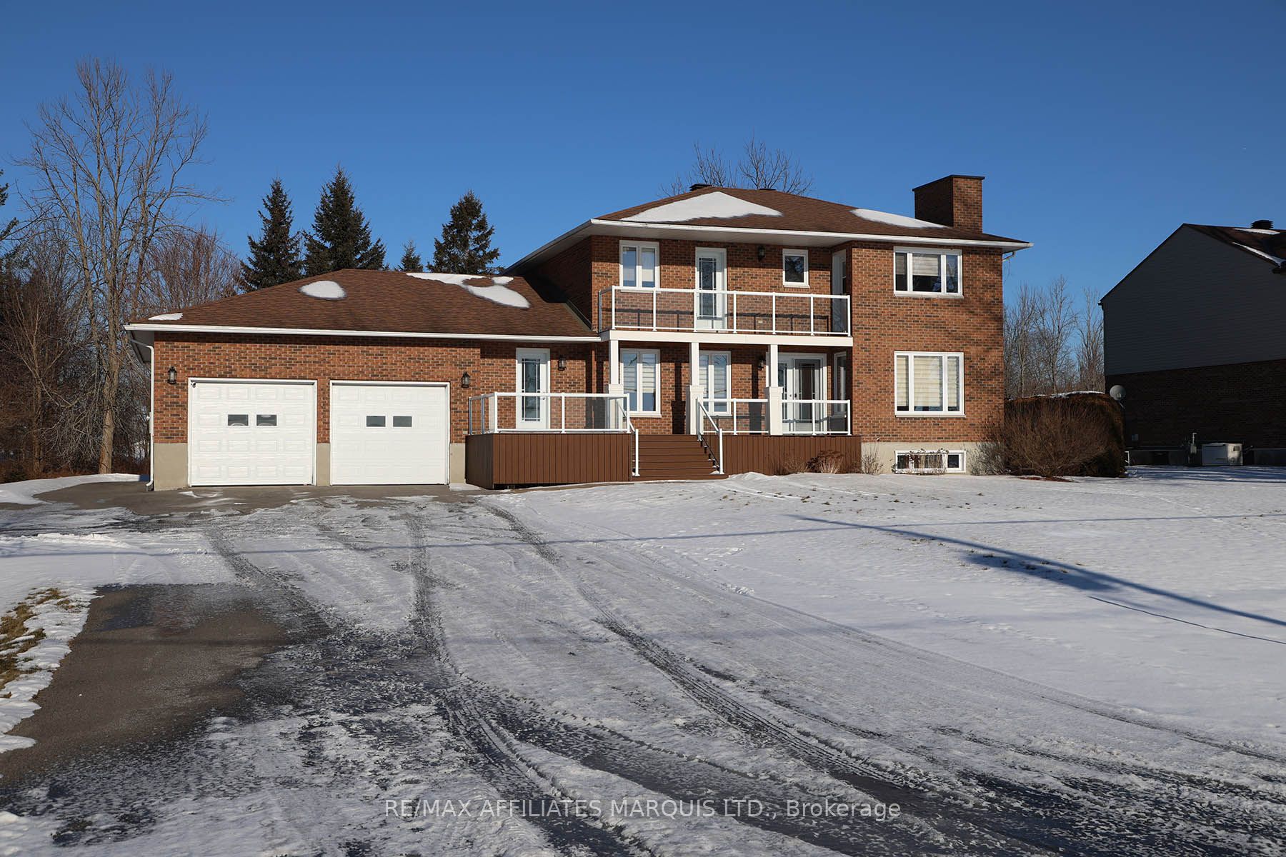 12159 Lakeshore Drive Property Photo
