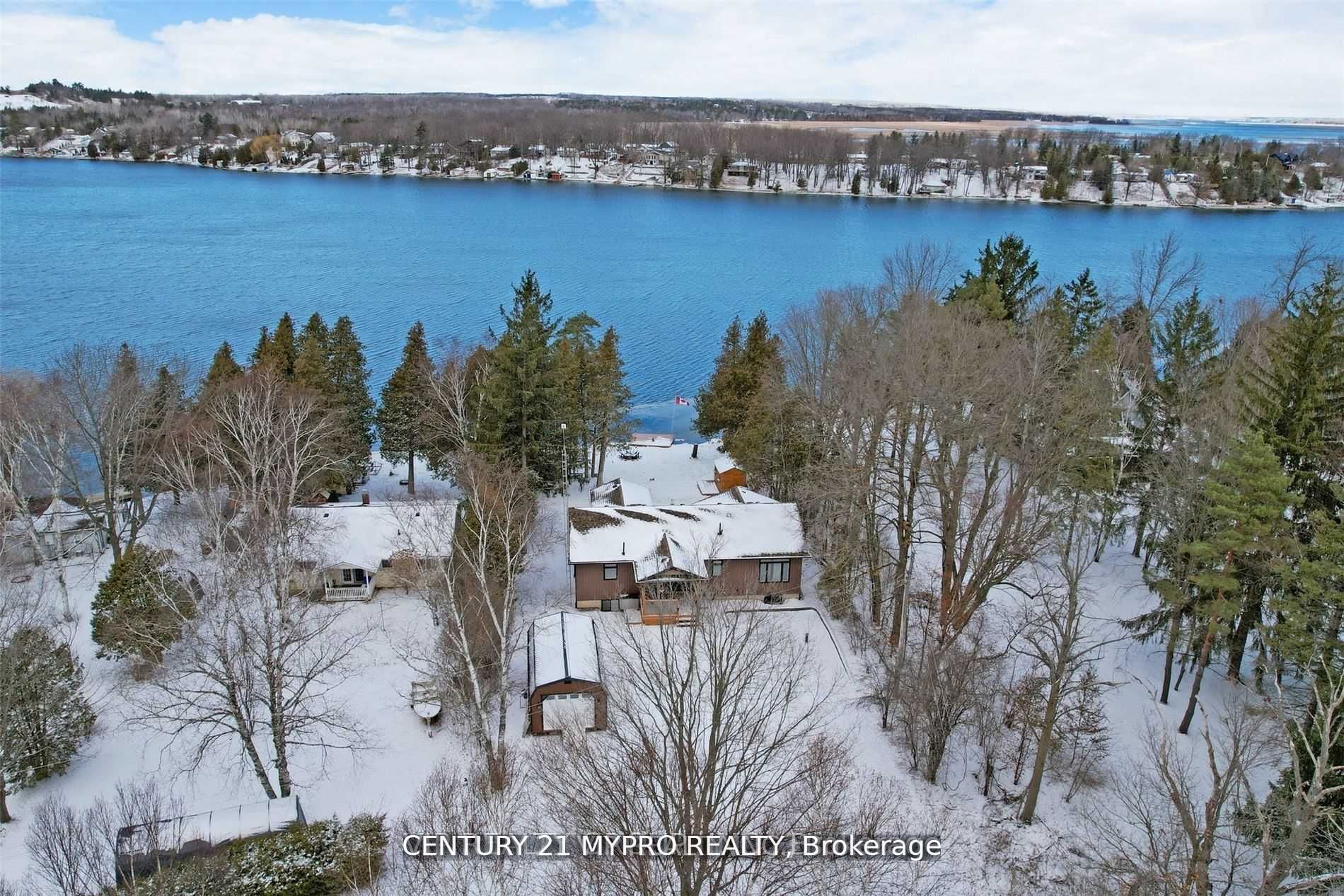 38 Pheasant Street Property Photo