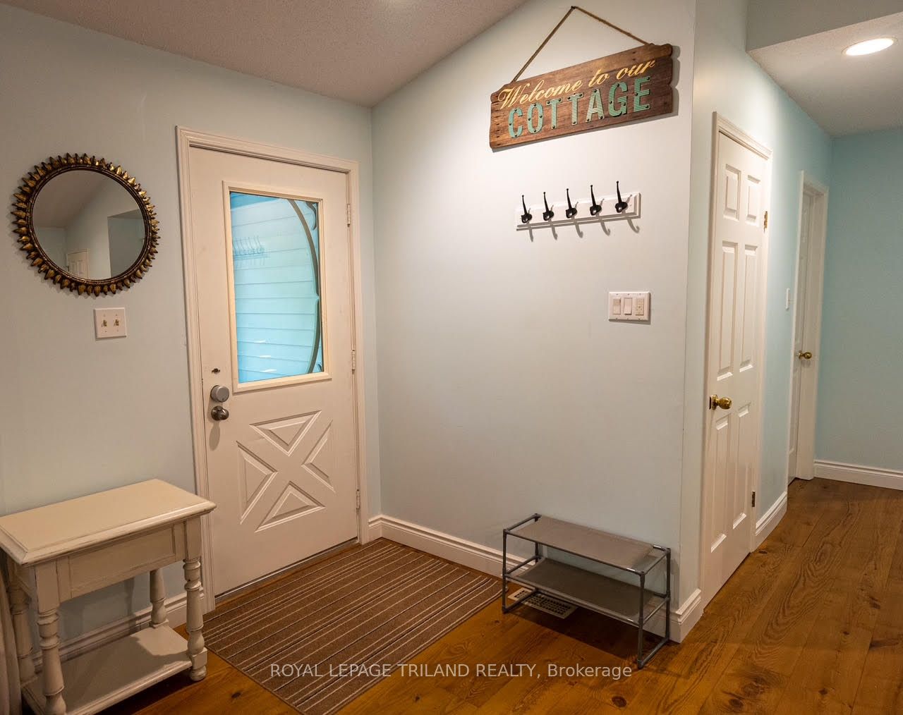 10262 Oakburn Court Property Photo 3