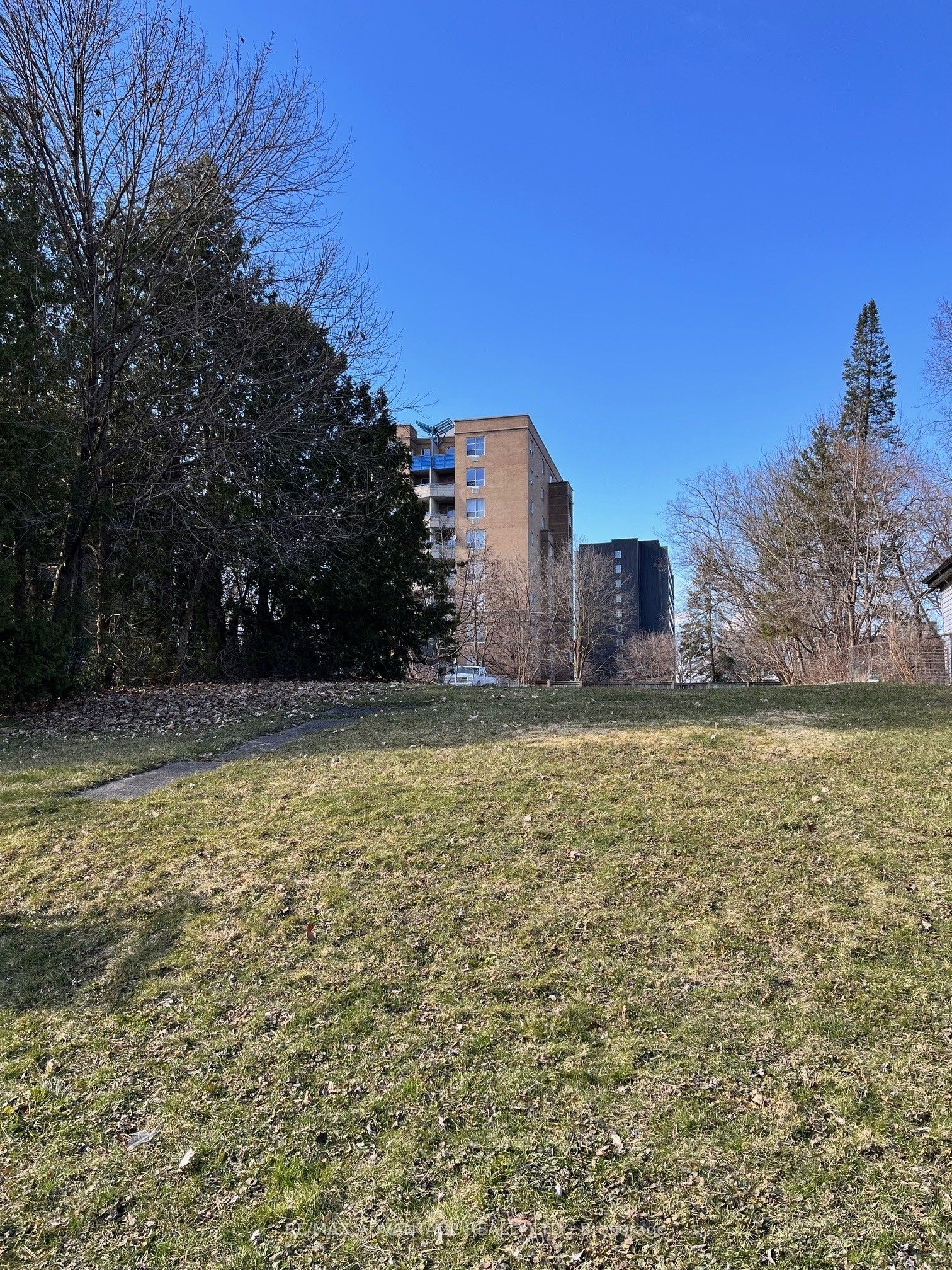 242 Hill Street Property Photo 1