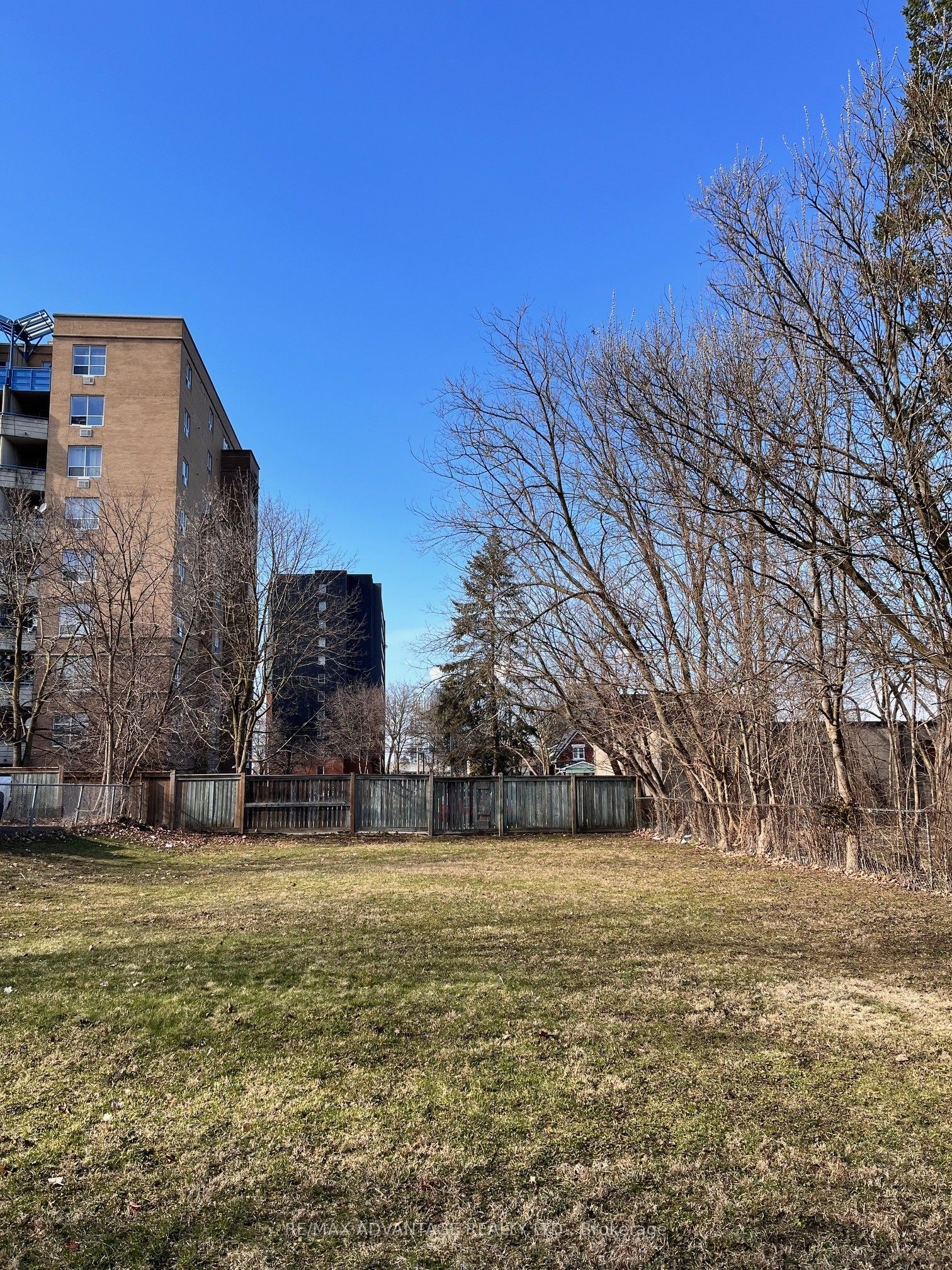 242 Hill Street Property Photo 3