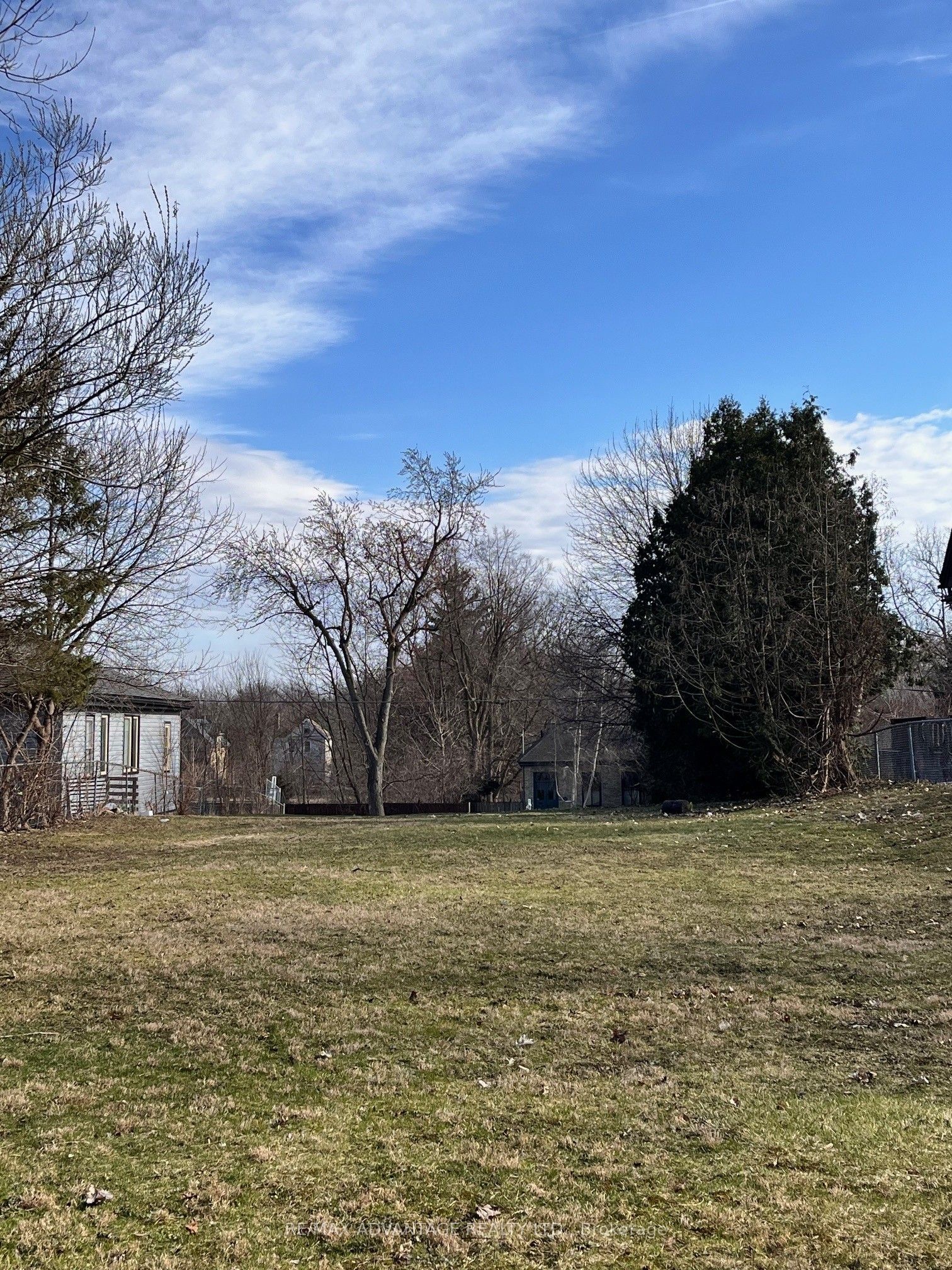 242 Hill Street Property Photo 4