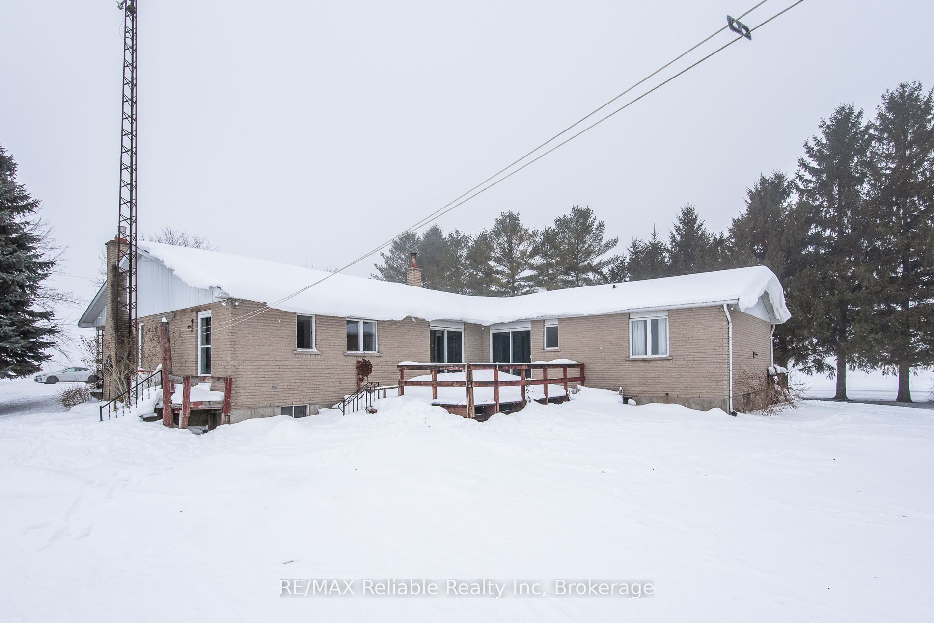518 South Kinloss Avenue Property Photo 6