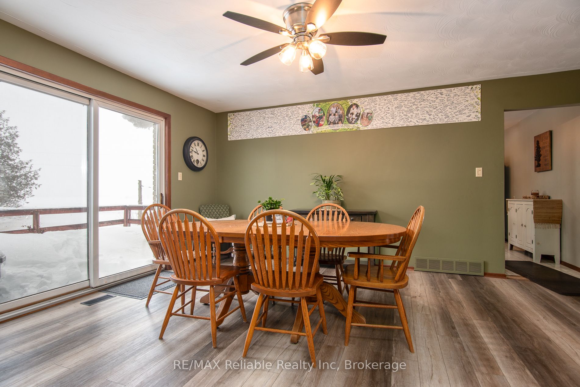 518 South Kinloss Avenue Property Photo 26