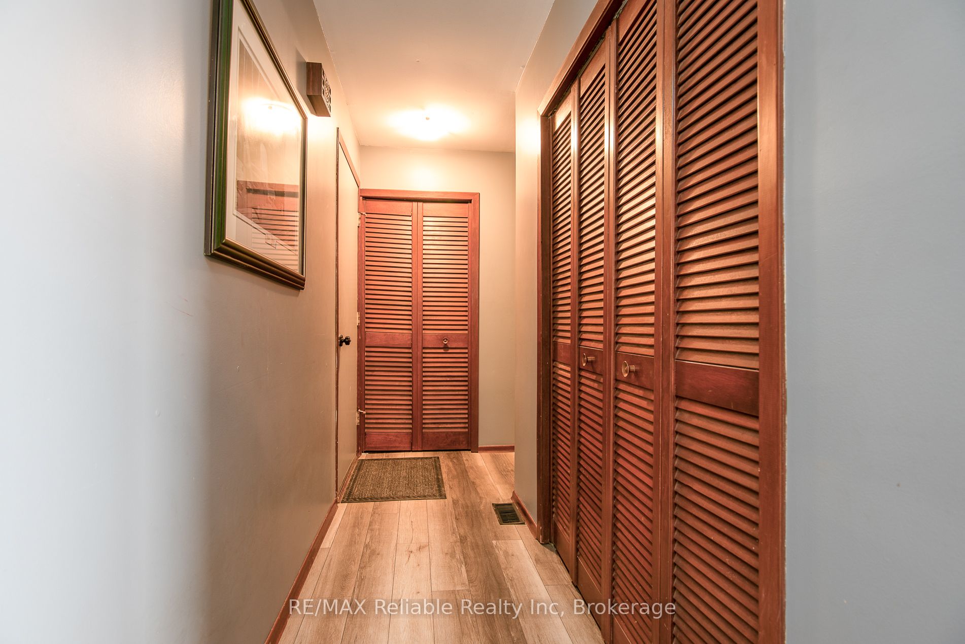 518 South Kinloss Avenue Property Photo 34