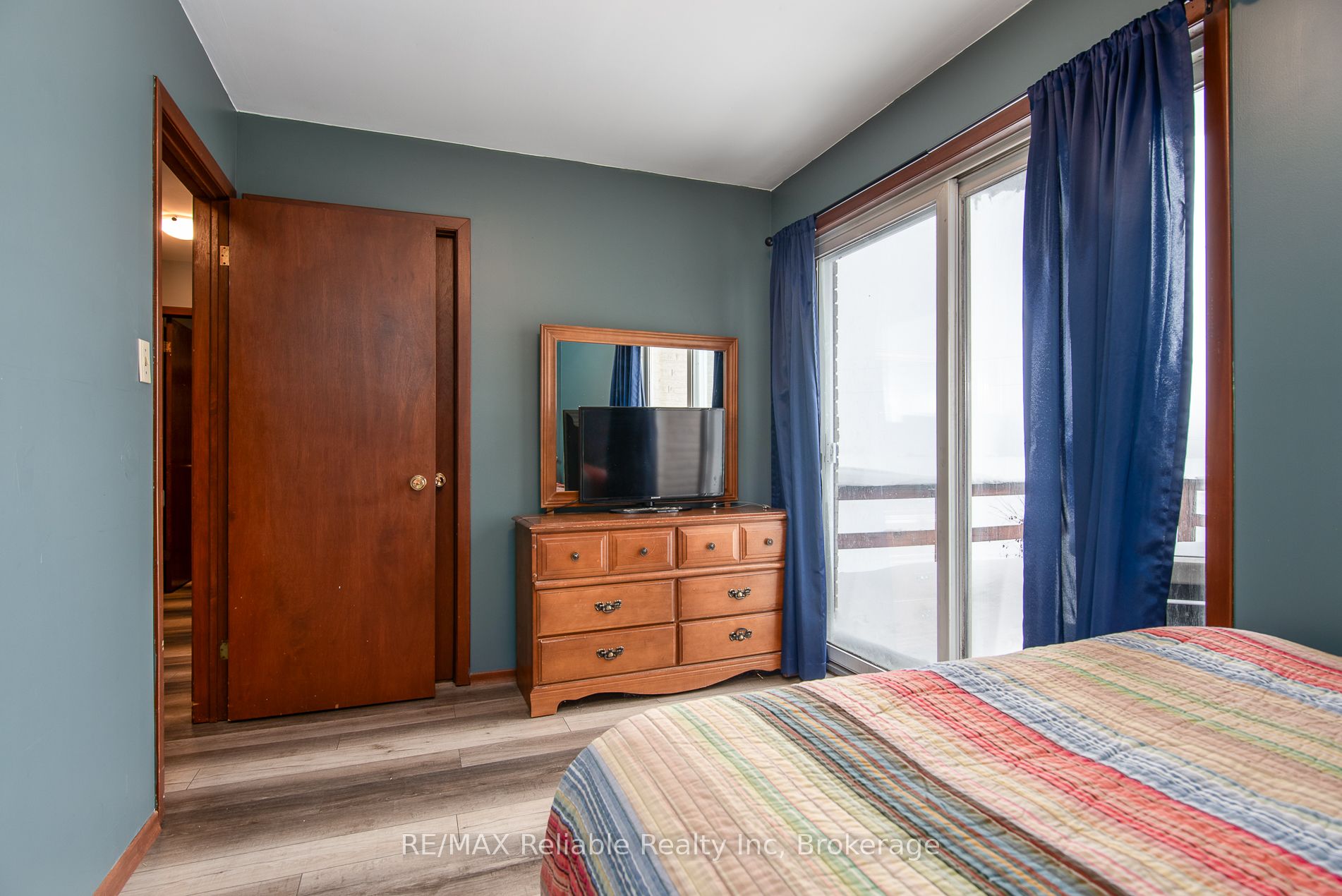 518 South Kinloss Avenue Property Photo 40
