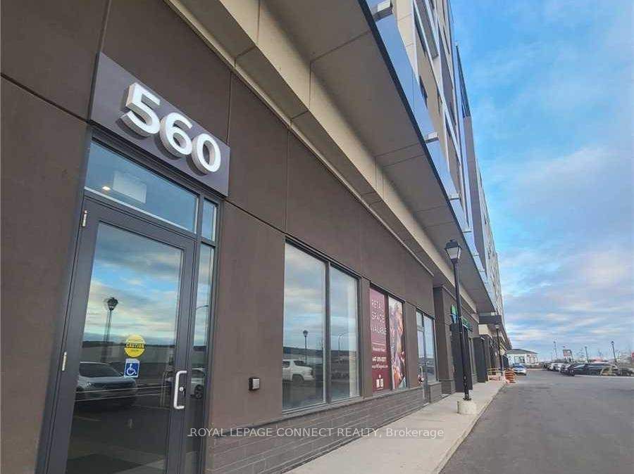 #606 - 550 North Service Road Property Photo 3