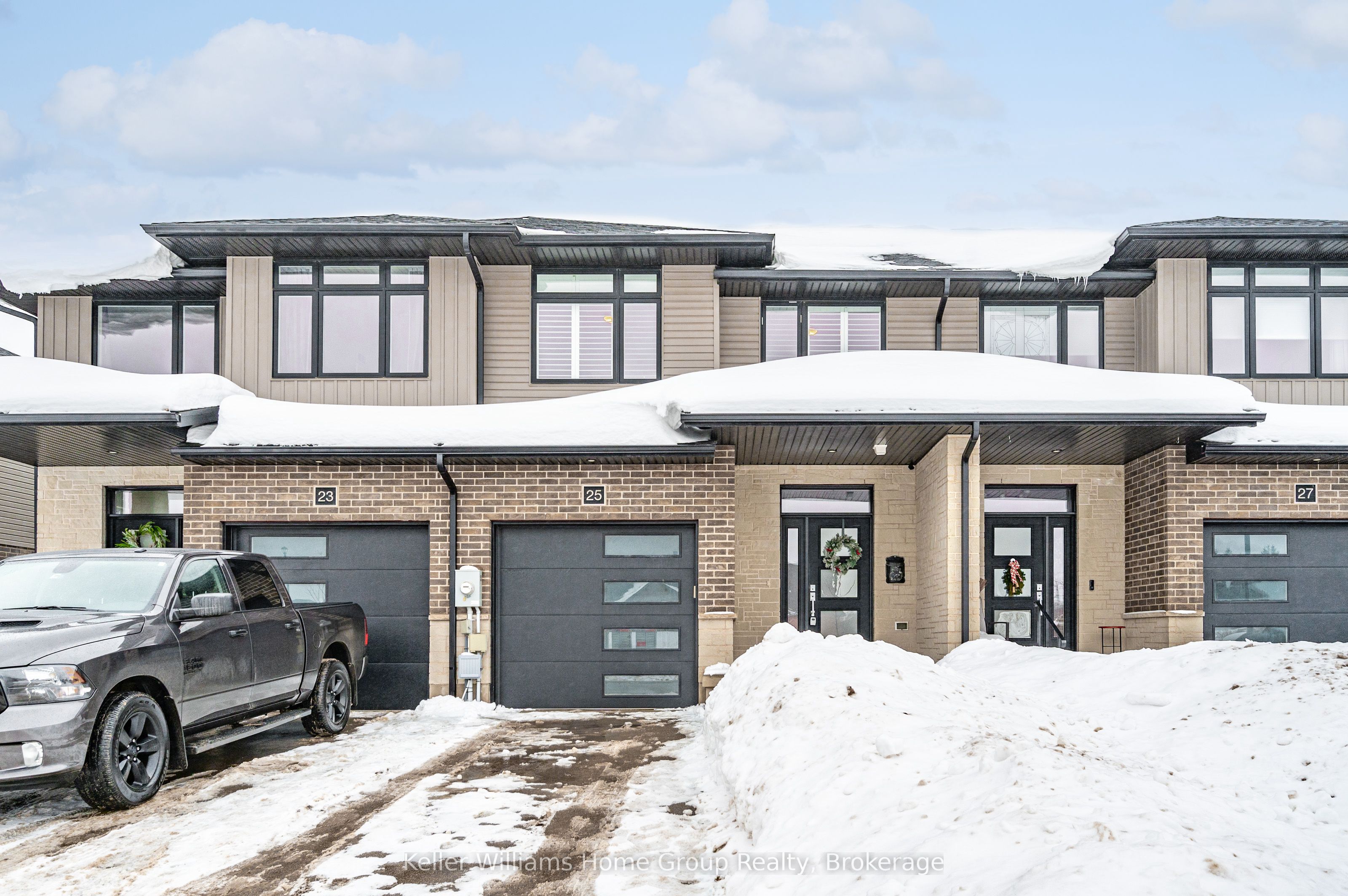 25 Rea Drive Property Photo 1