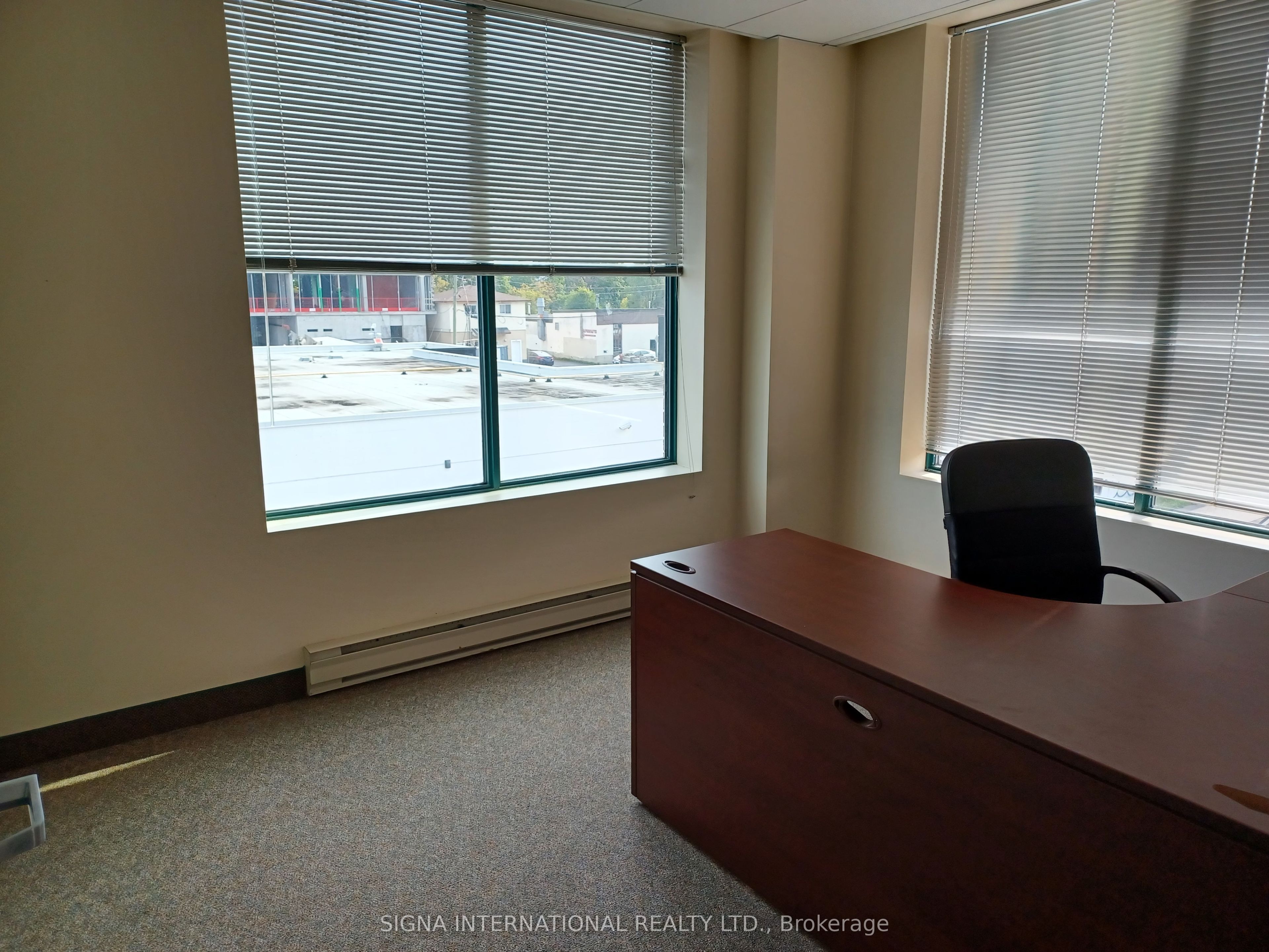 #301 - 1066 Somerset Street Property Photo 24