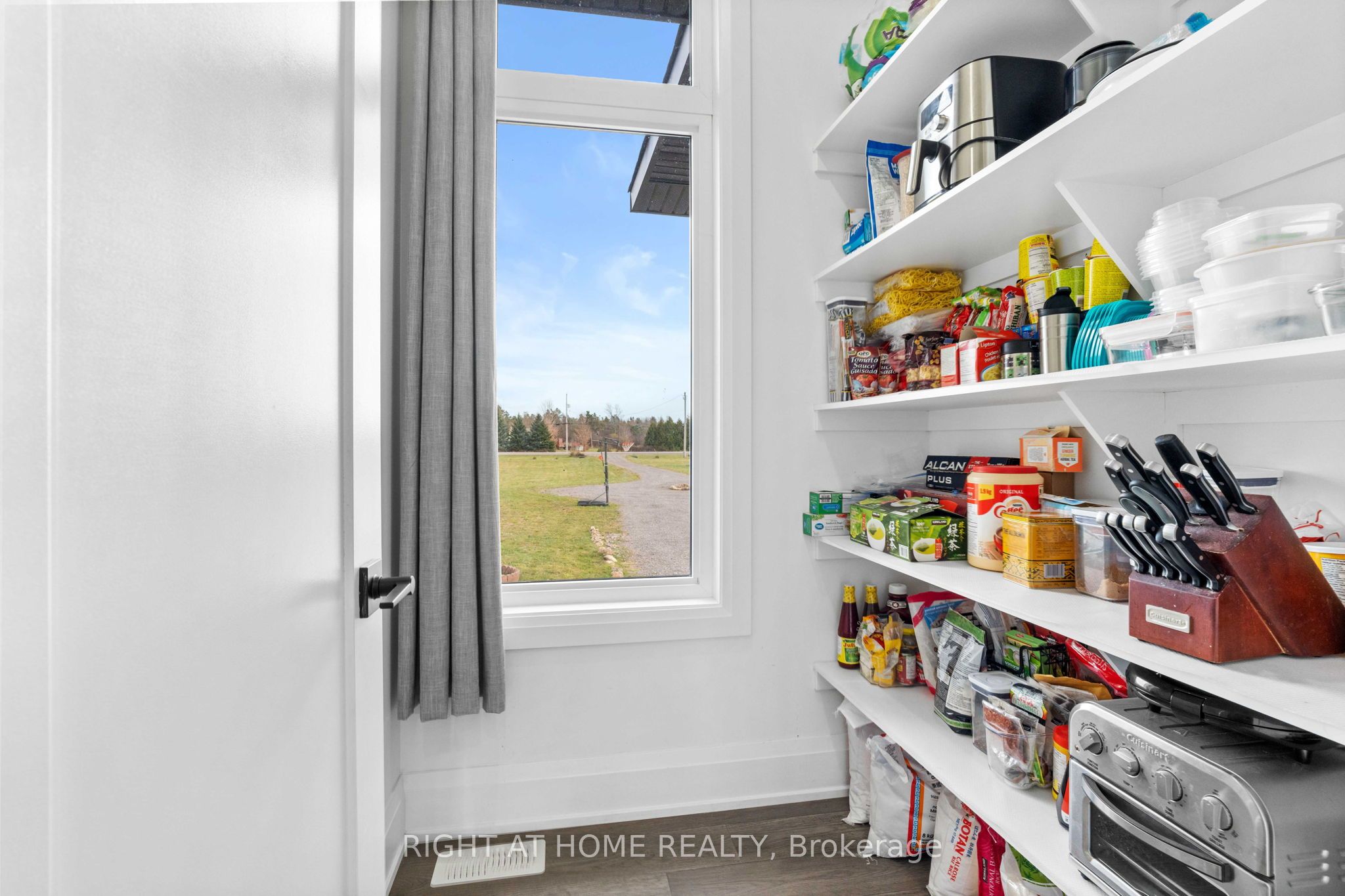 13708 County Rd 15 Road Property Photo 17