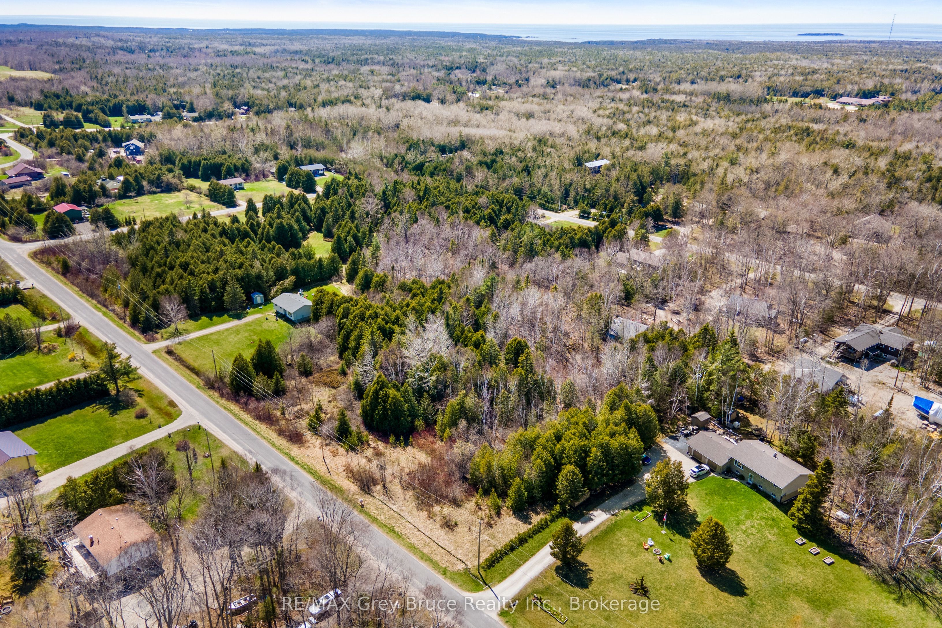 57 Maple Golf Crescent Property Photo 18