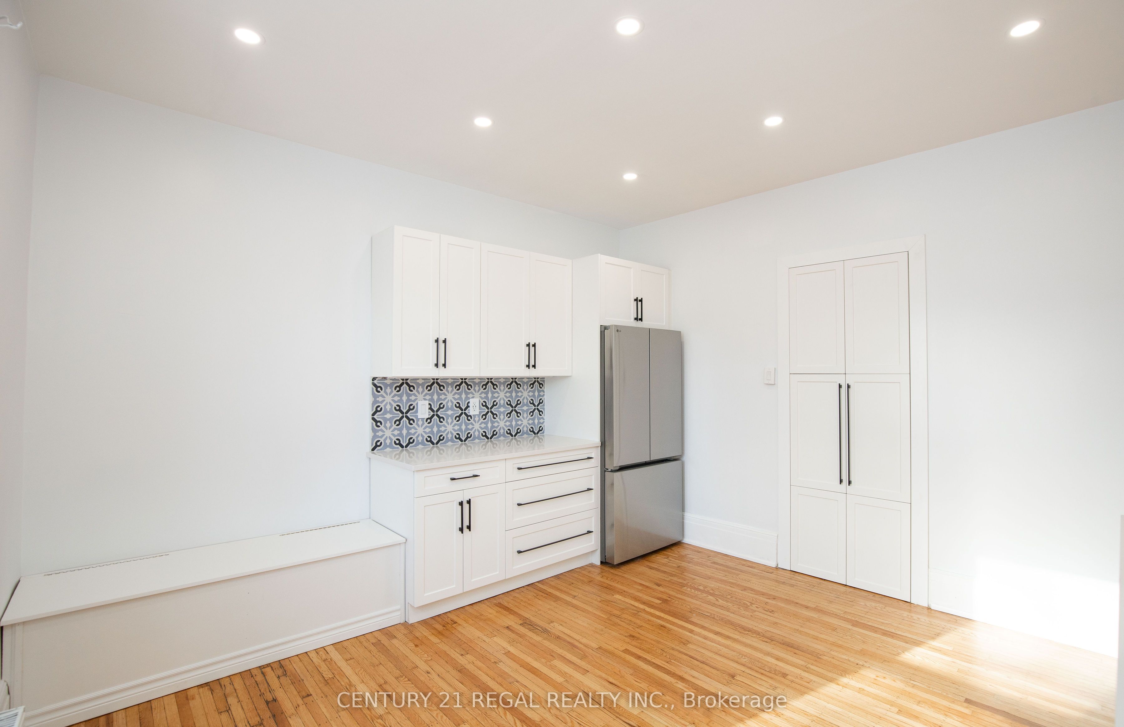 #2 - 352 Barton Street Property Photo 13