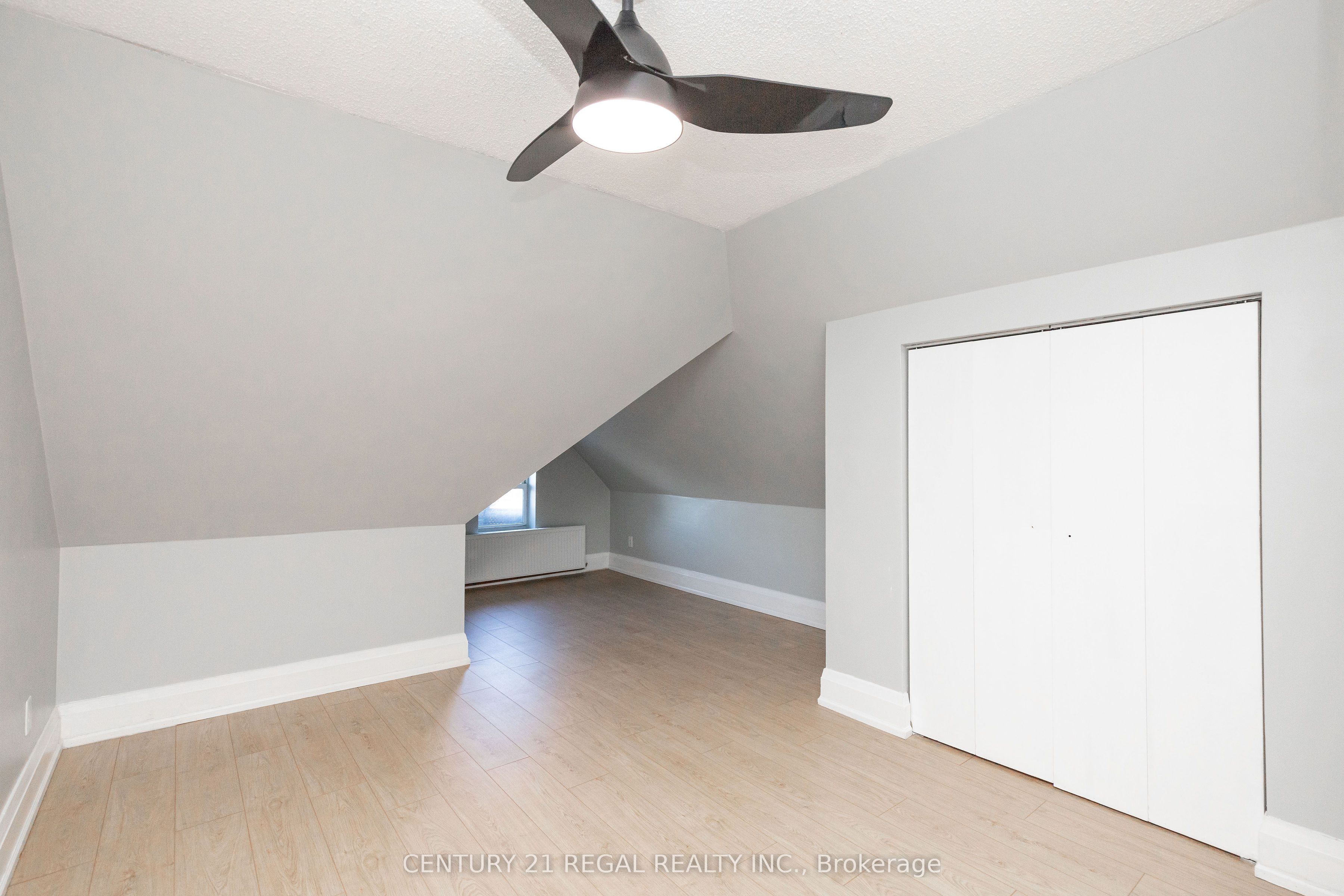#2 - 352 Barton Street Property Photo 28