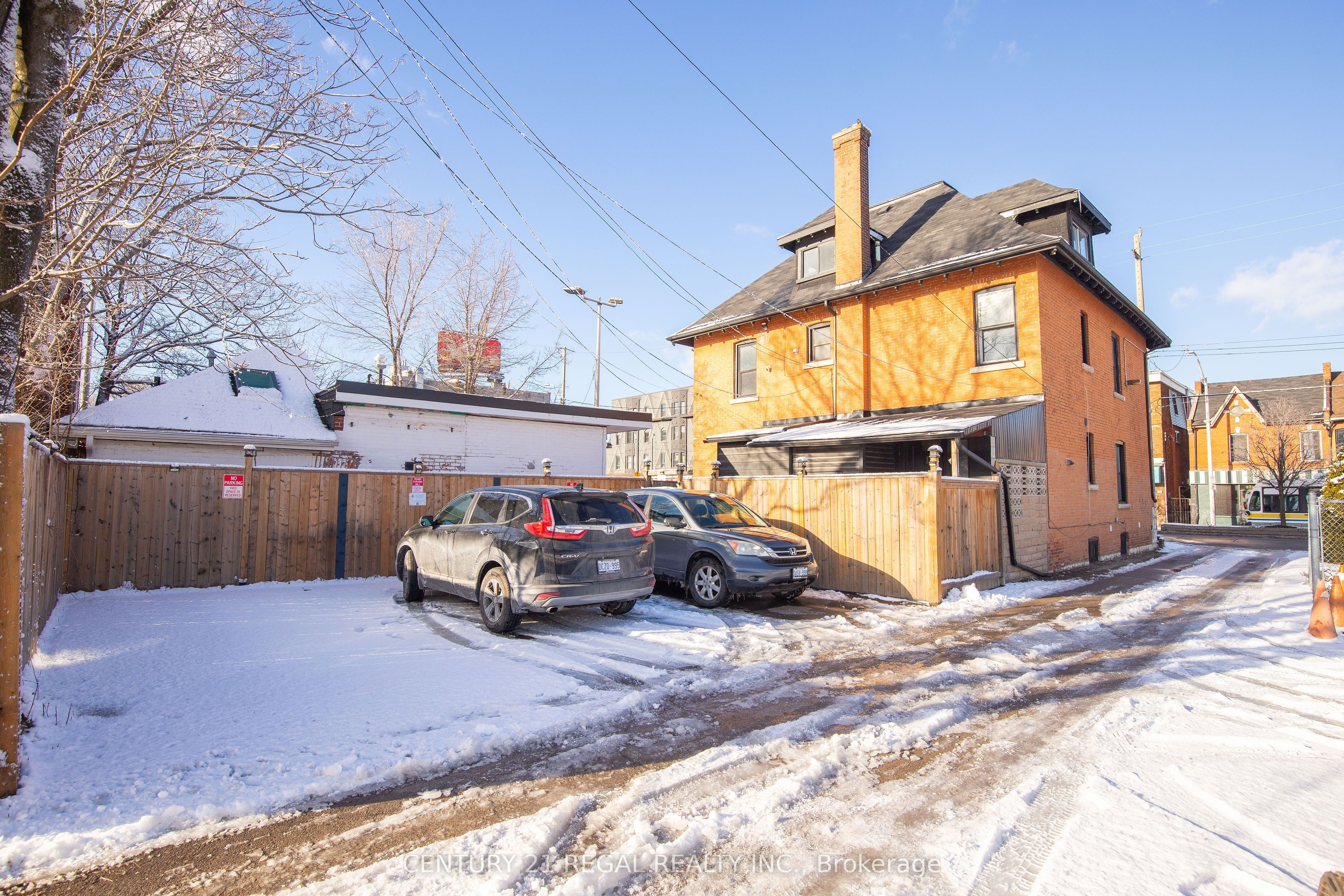 #2 - 352 Barton Street Property Photo 39