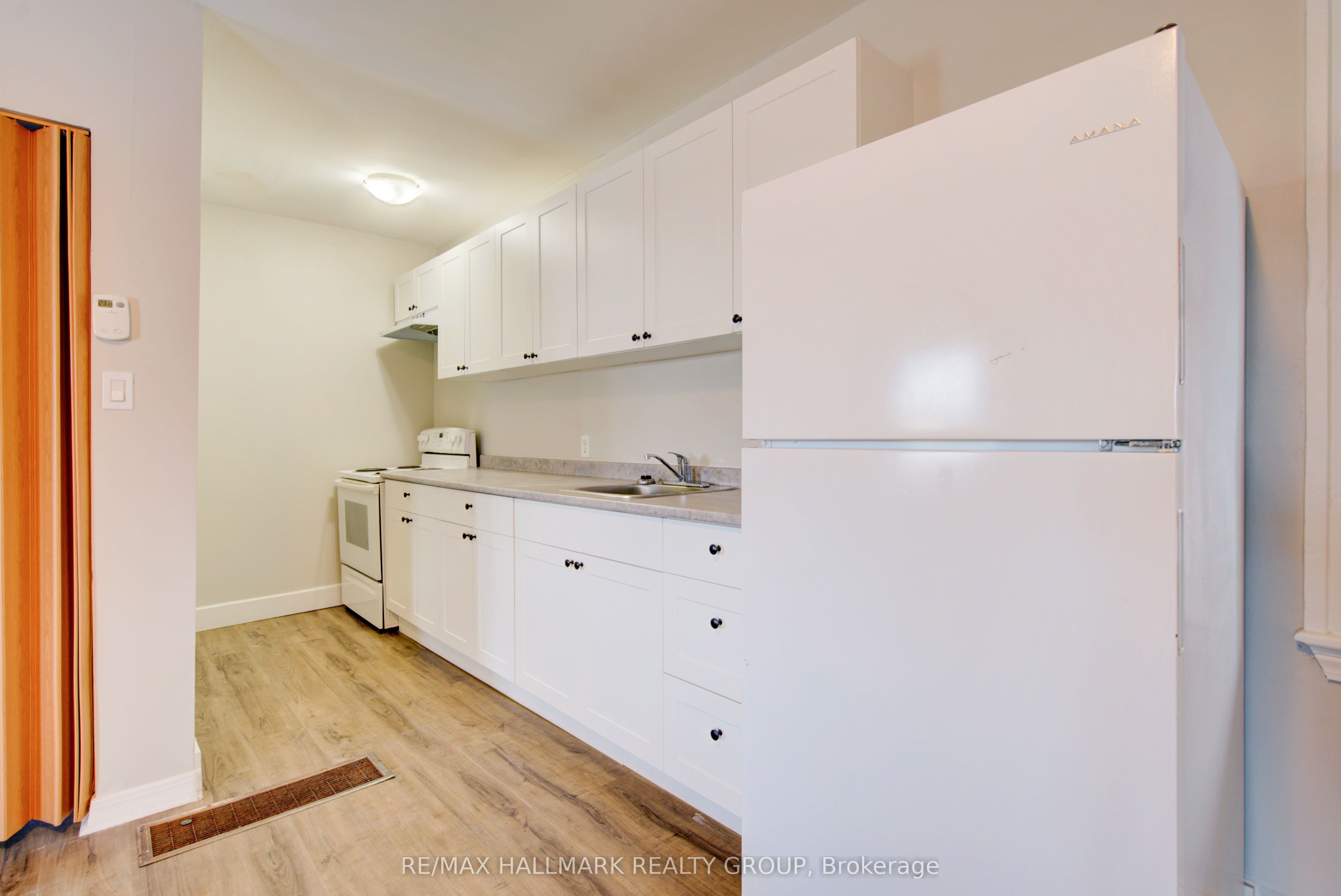 22 Main Street Property Photo 7