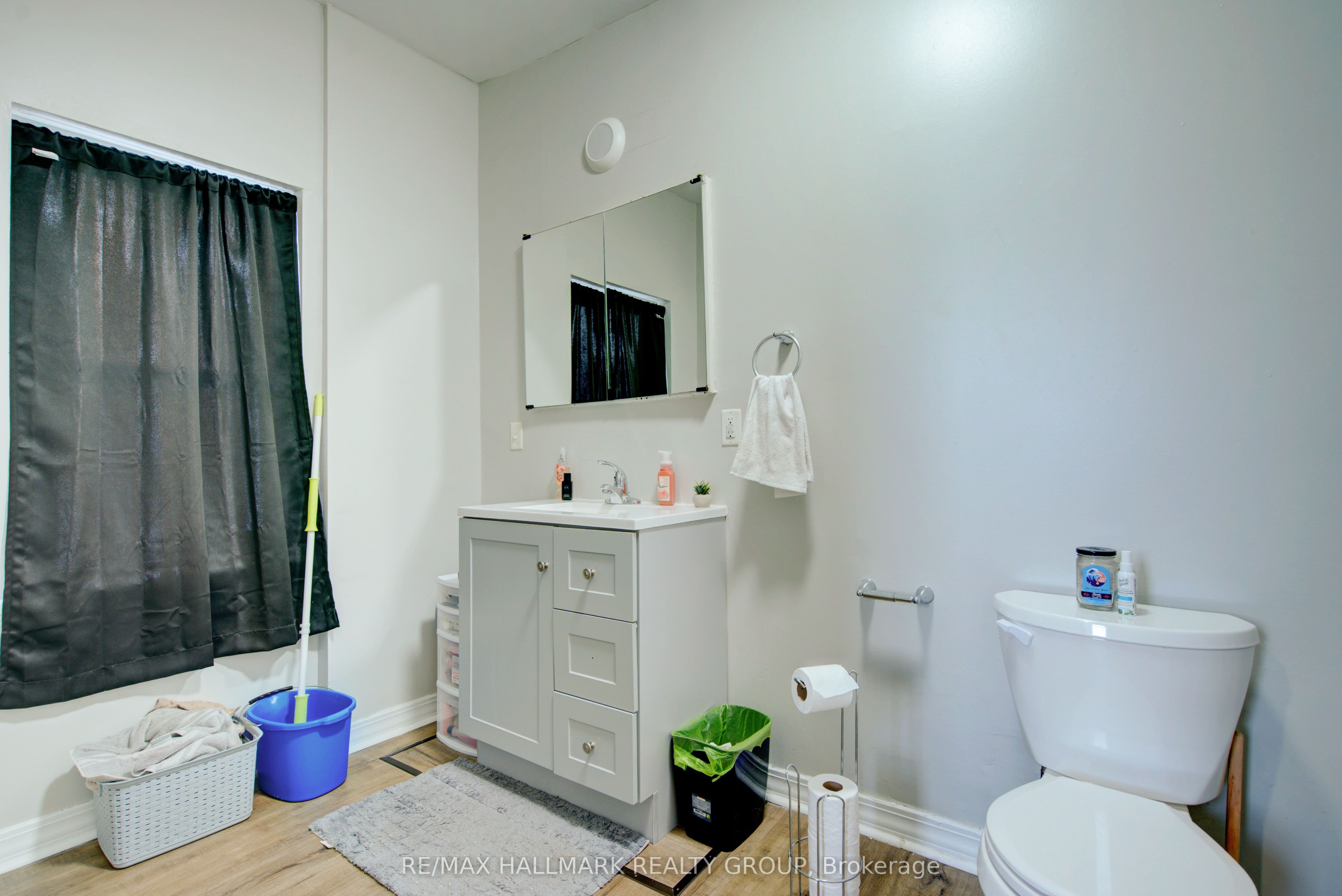 22 Main Street Property Photo 24