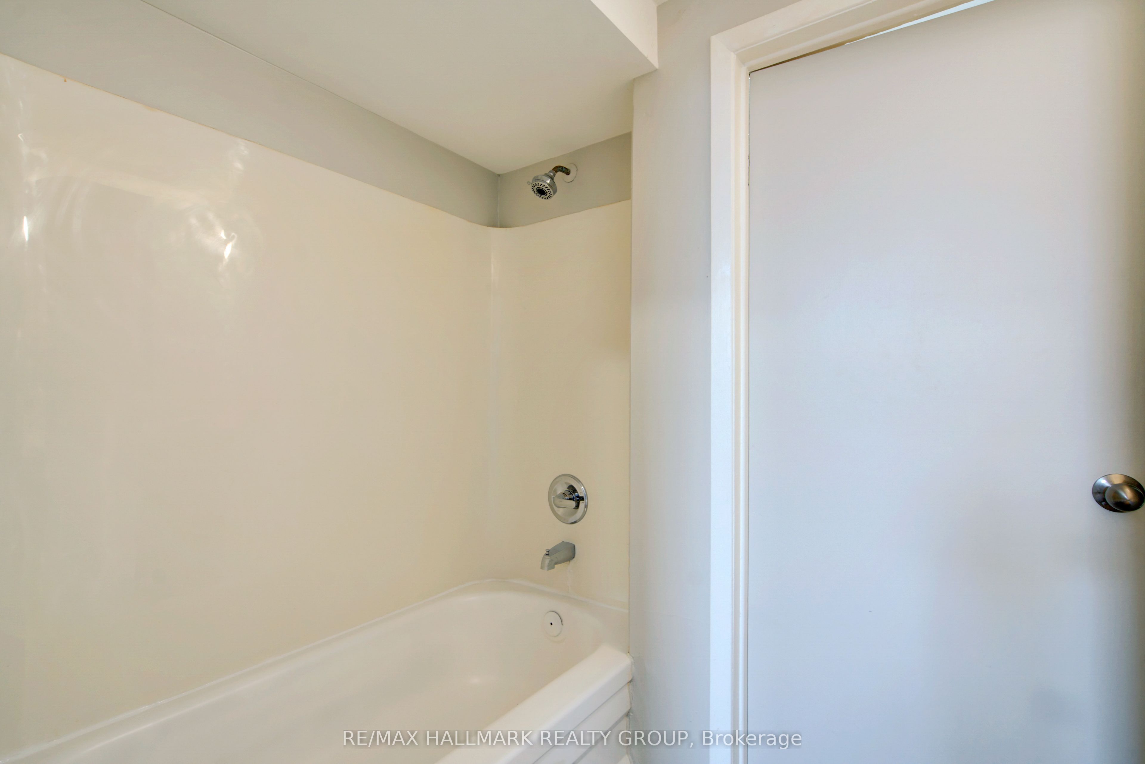 22 Main Street Property Photo 33