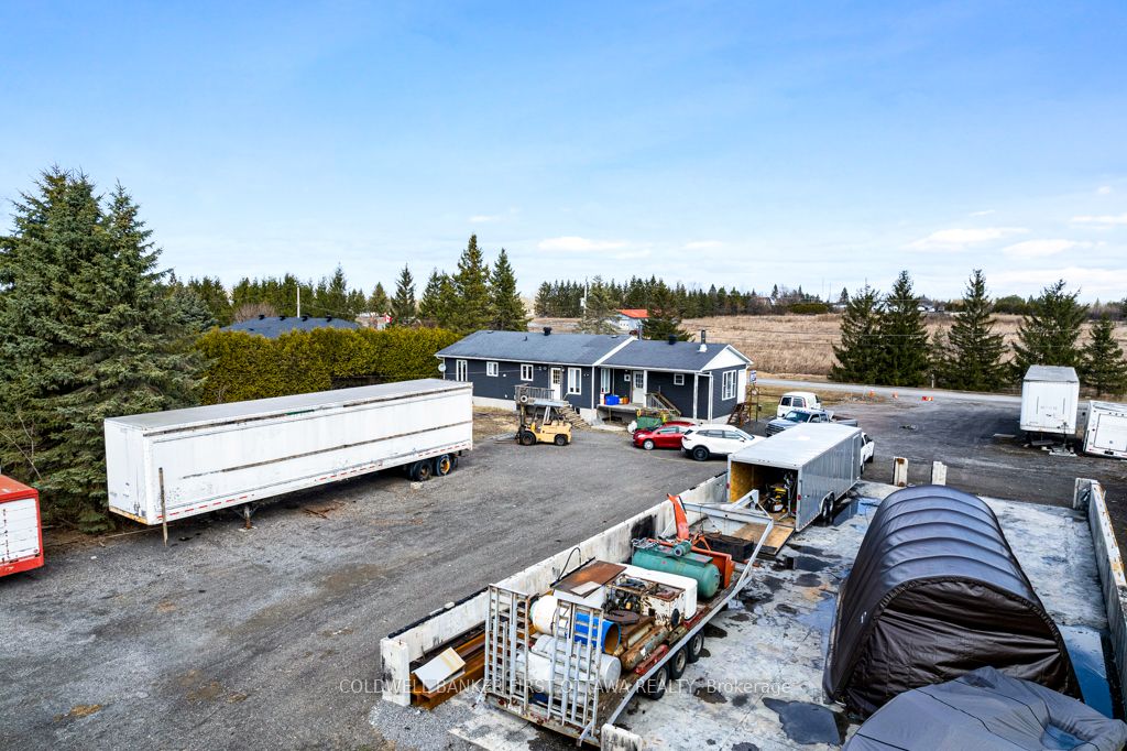 330 Nursery Road Property Photo 2