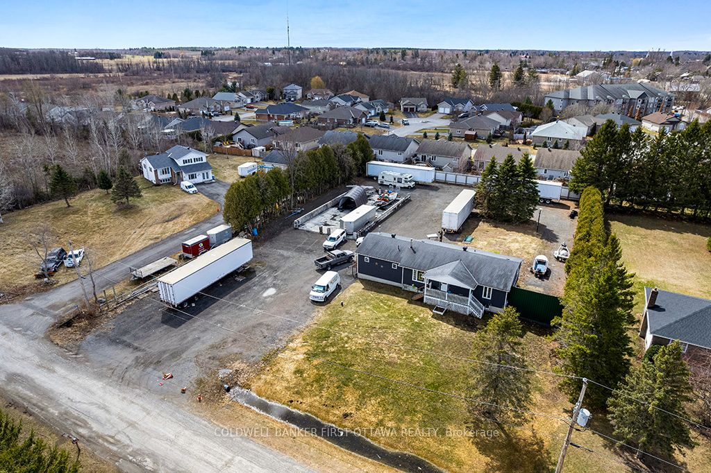 330 Nursery Road Property Photo 28