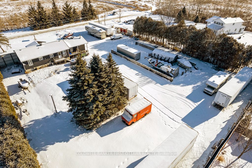 330 Nursery Road Property Photo 30