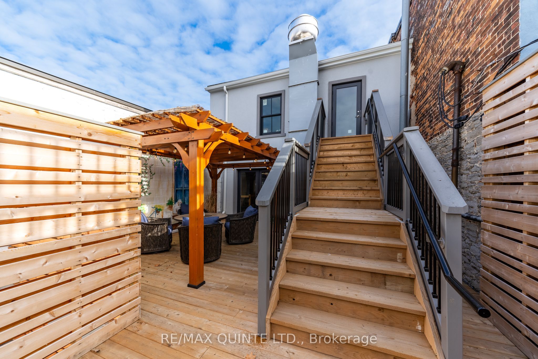 304 Front Street Property Photo 40