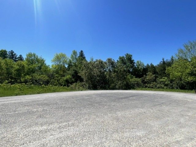 21 Laver Crescent Property Photo 4