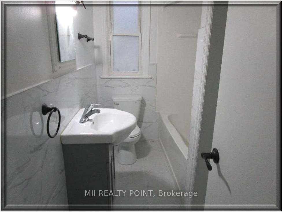 26 Gale Crescent Property Photo 16