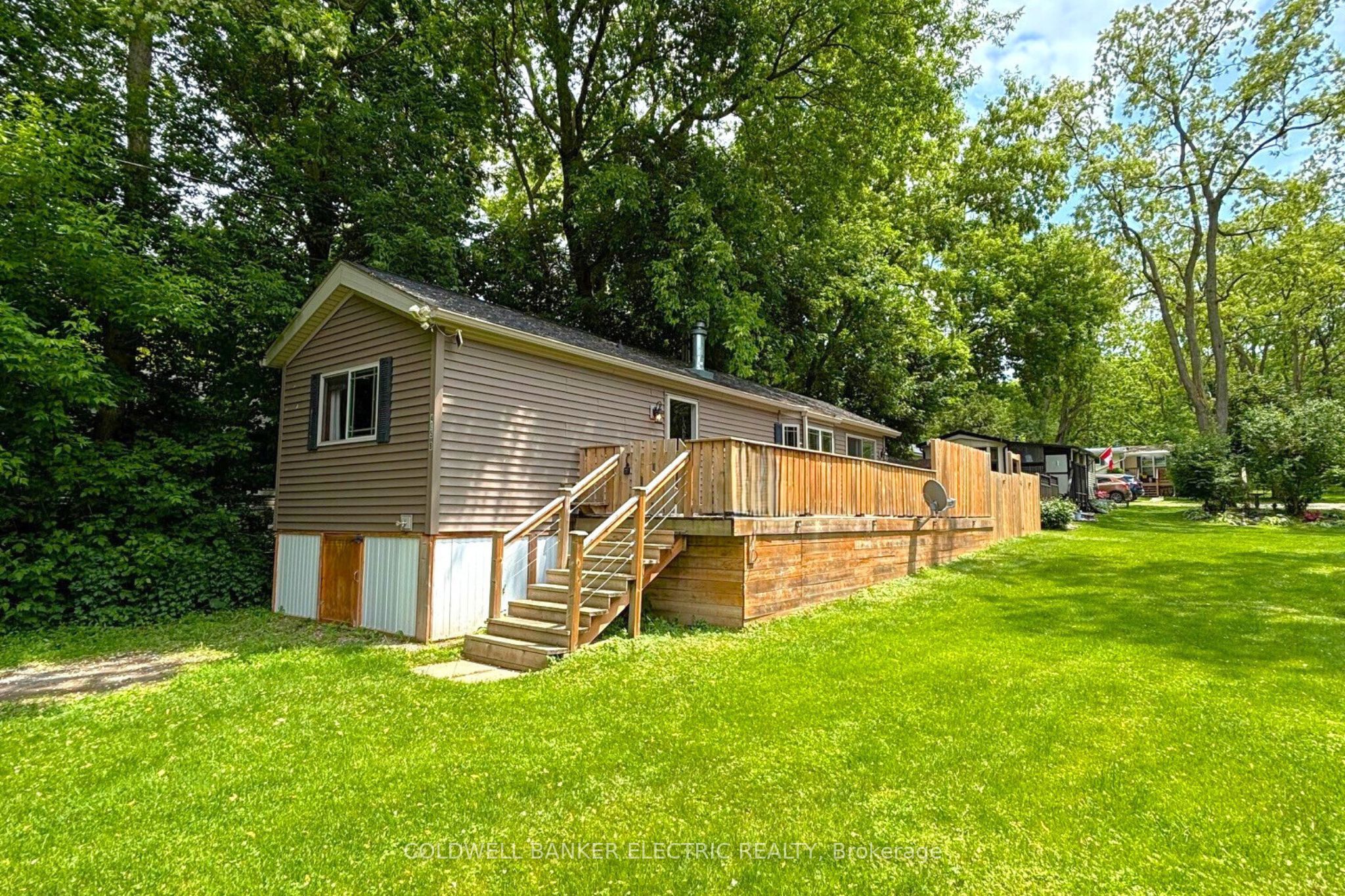 5139 Halstead Beach Rd Property Photo 23