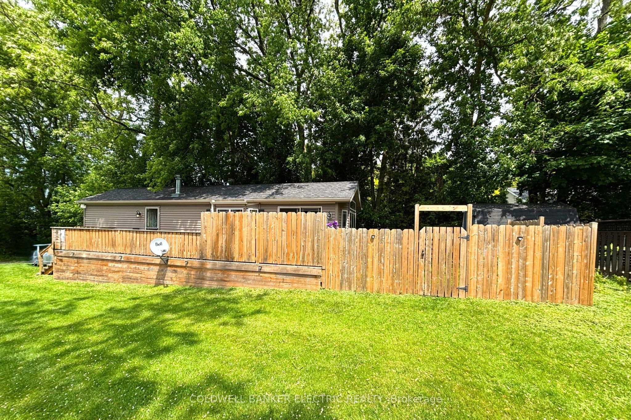 5139 Halstead Beach Rd Property Photo 25