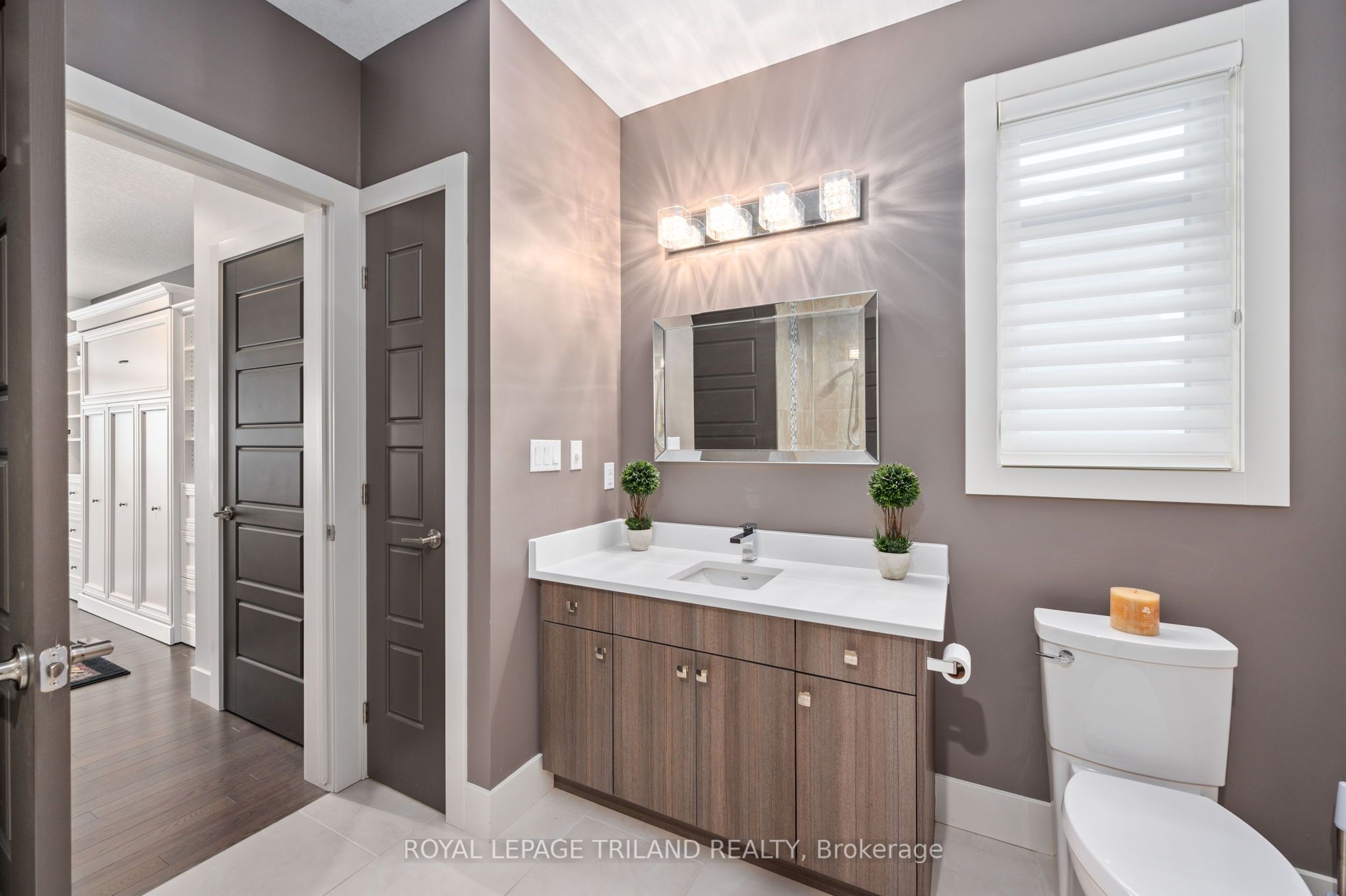 #15 - 355 Edith Cavell Boulevard Property Photo 24