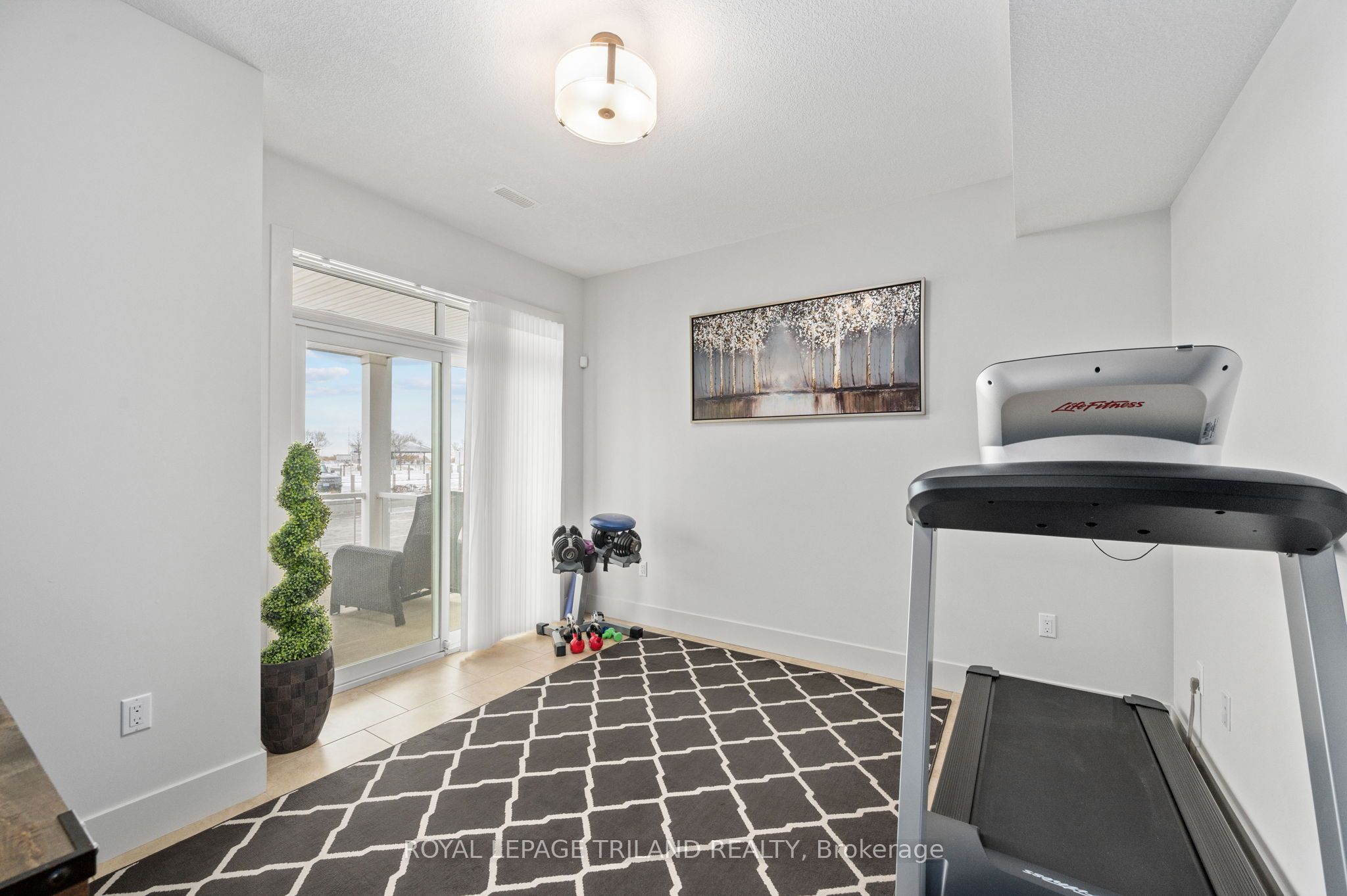 #15 - 355 Edith Cavell Boulevard Property Photo 31