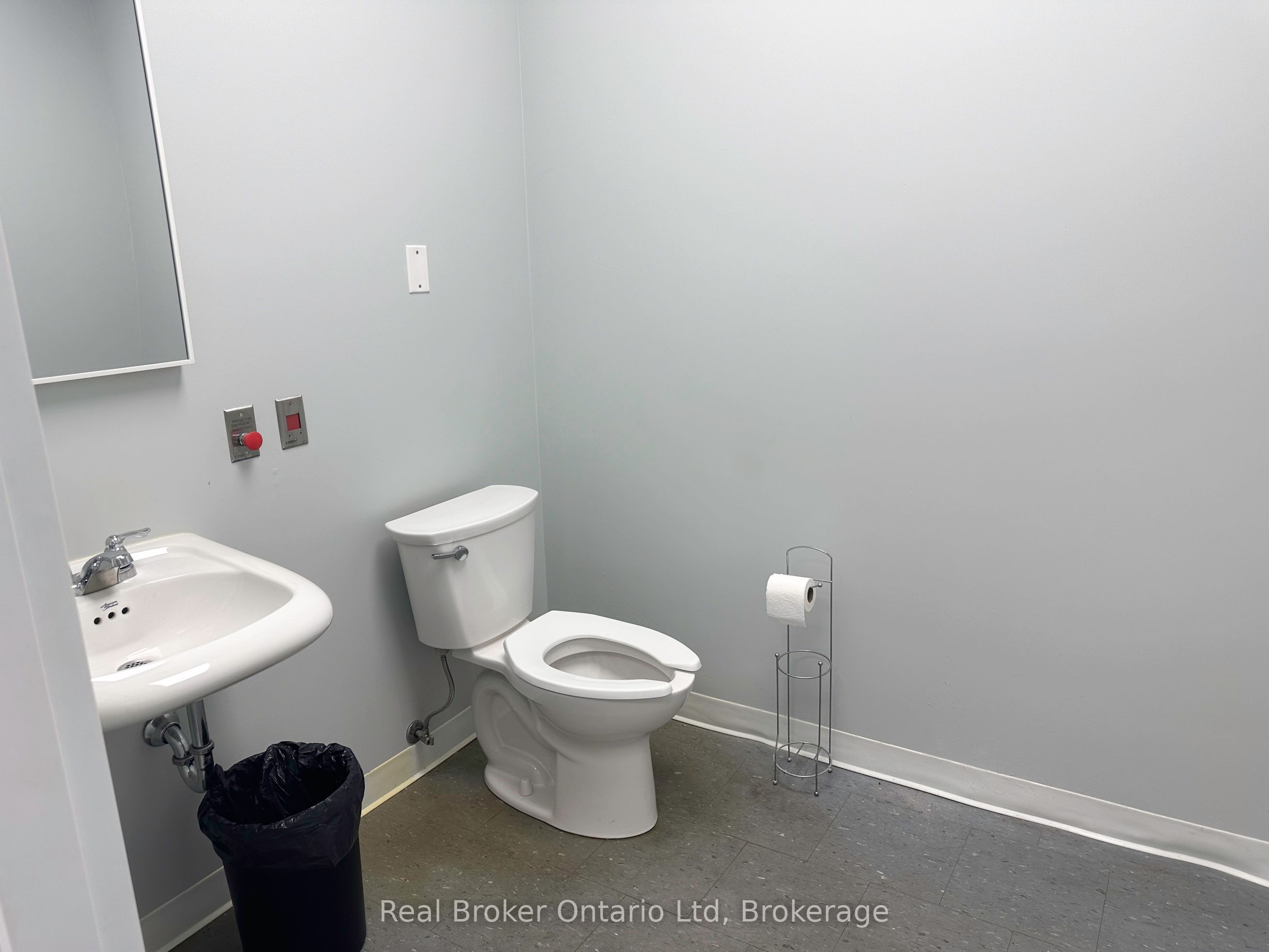 ## 1 - 797 9th Avenue Property Photo 13