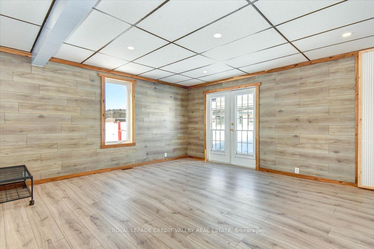 18 Snow Road Property Photo 11