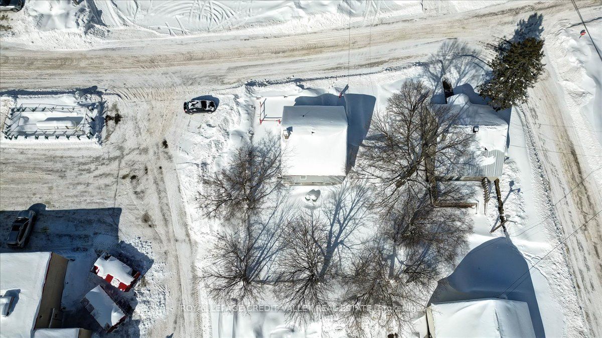 18 Snow Road Property Photo 22