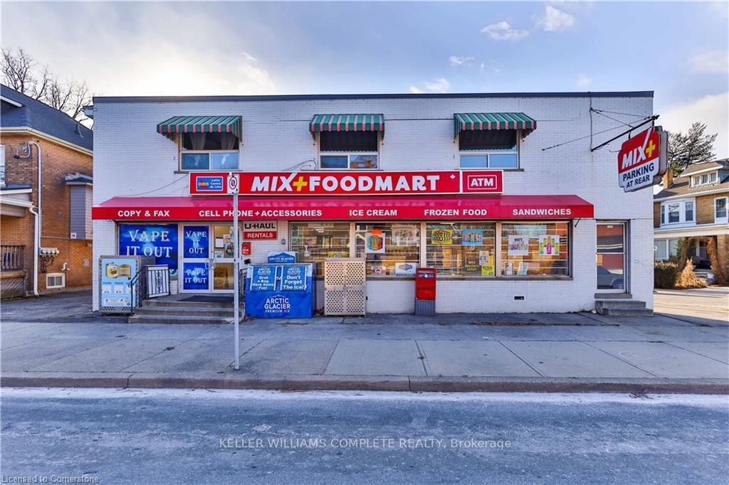 1256 King St E Property Photo 1