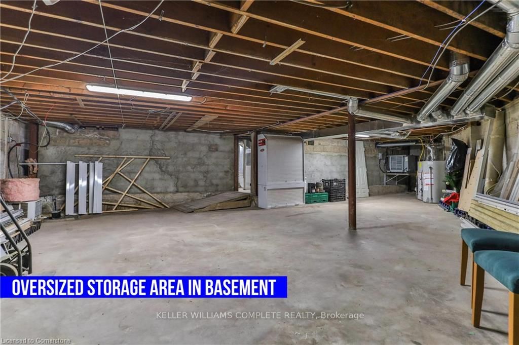 1256 King Street Property Photo 44