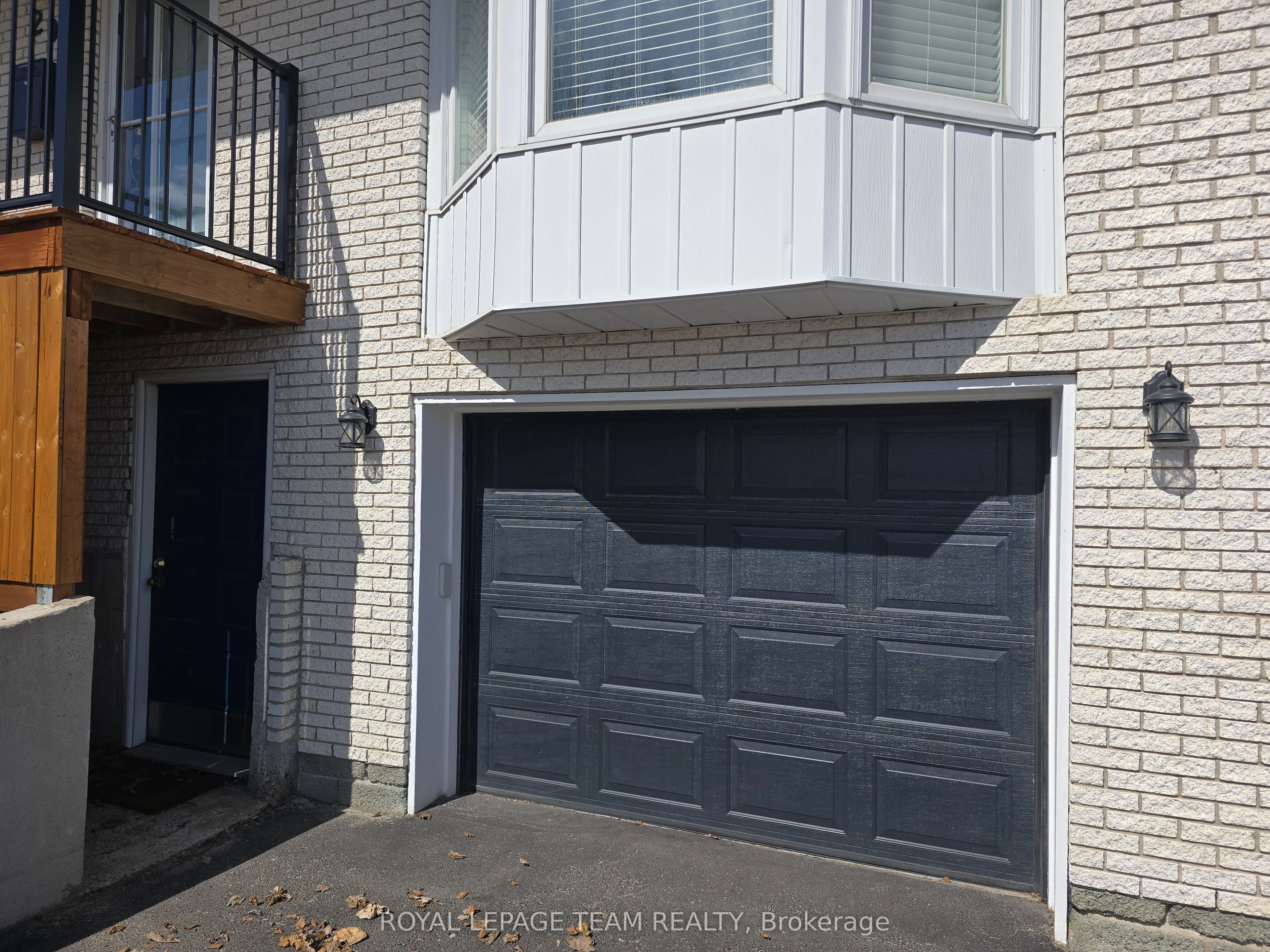 209 Elvira Street Property Photo 4