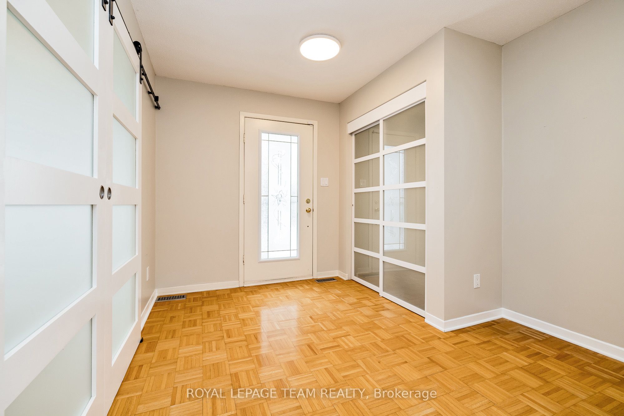 209 Elvira Street Property Photo 5