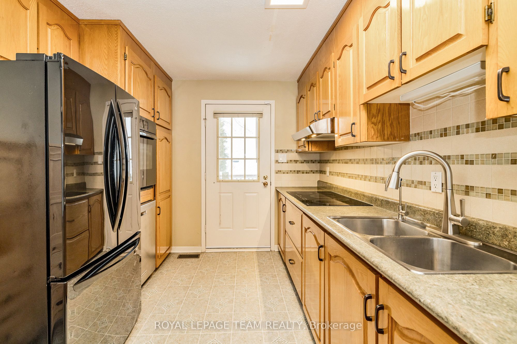 209 Elvira Street Property Photo 14